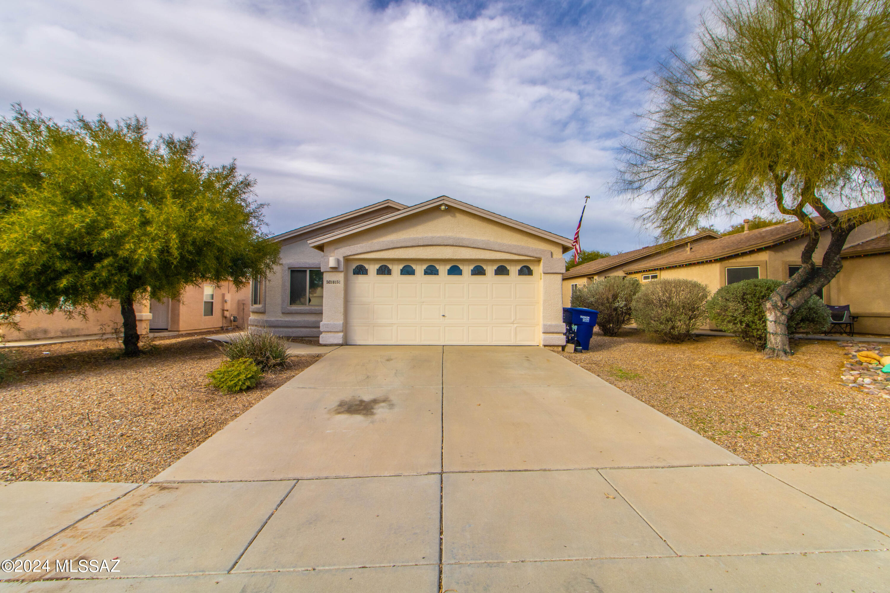 Desert Crossings at Rita Ranch (1-255) - Residential Lease