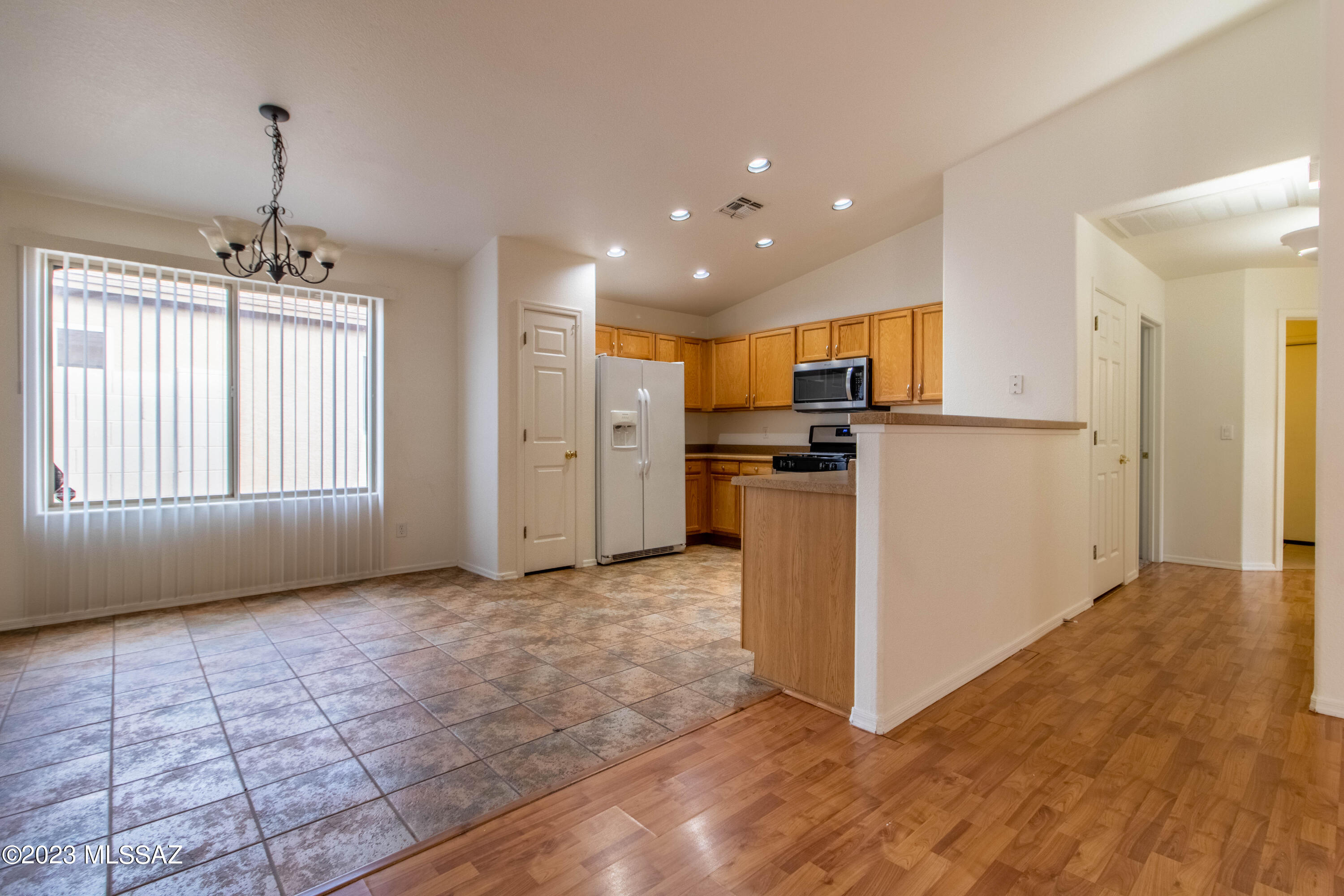 Desert Crossings at Rita Ranch (1-255) - Residential Lease