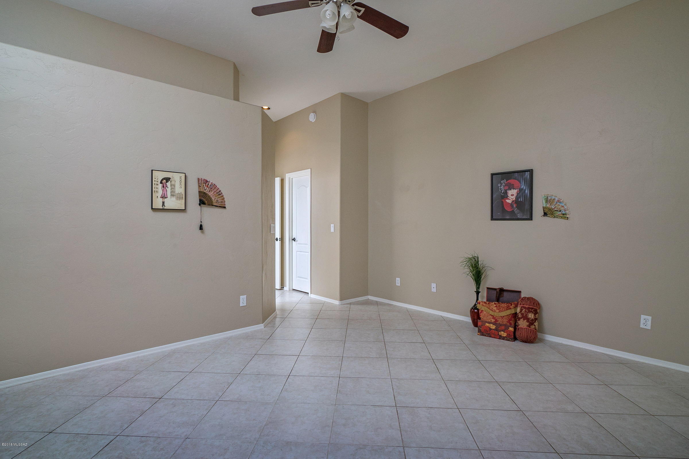 Rancho Esperero (1-343) - Residential