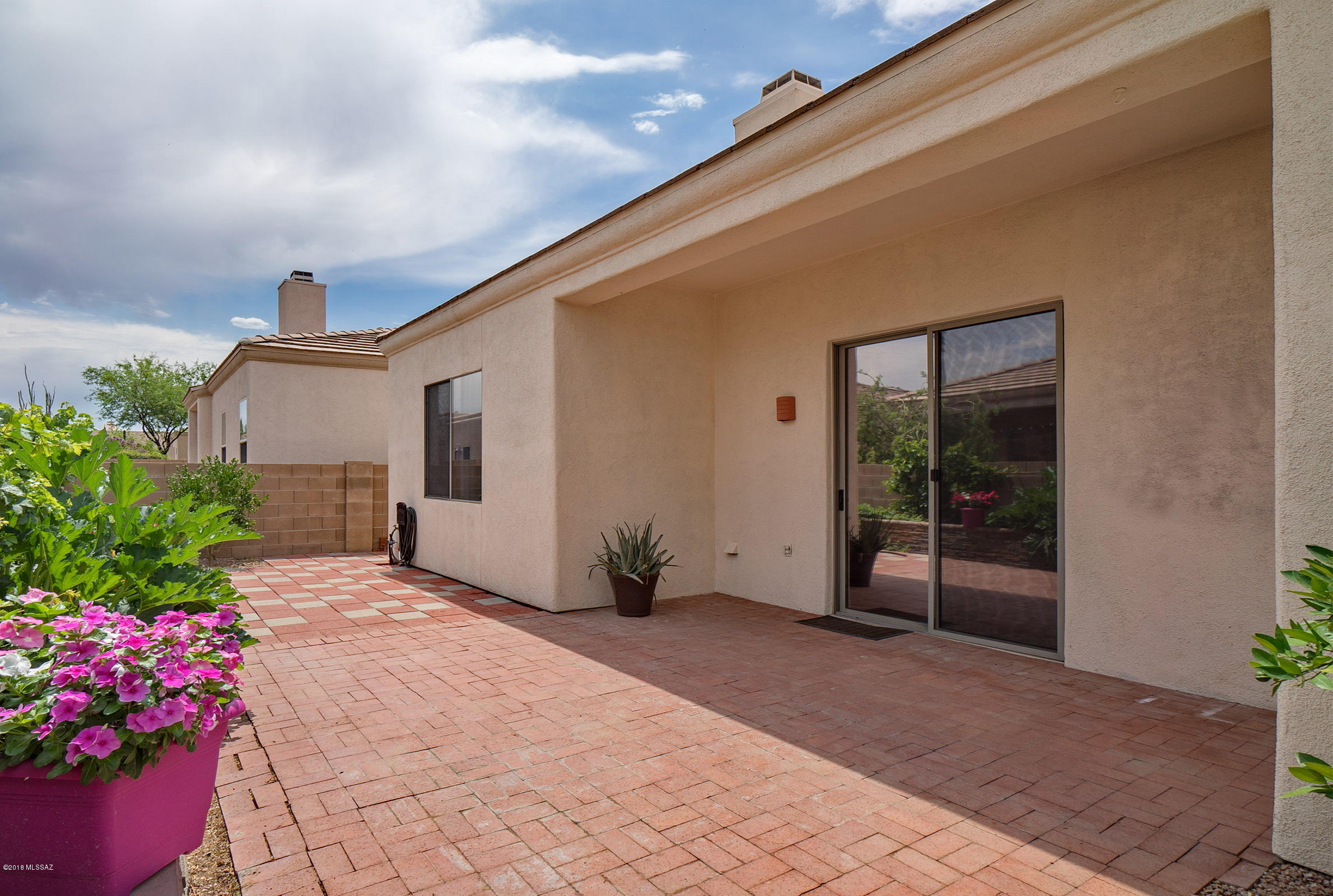 Rancho Esperero (1-343) - Residential