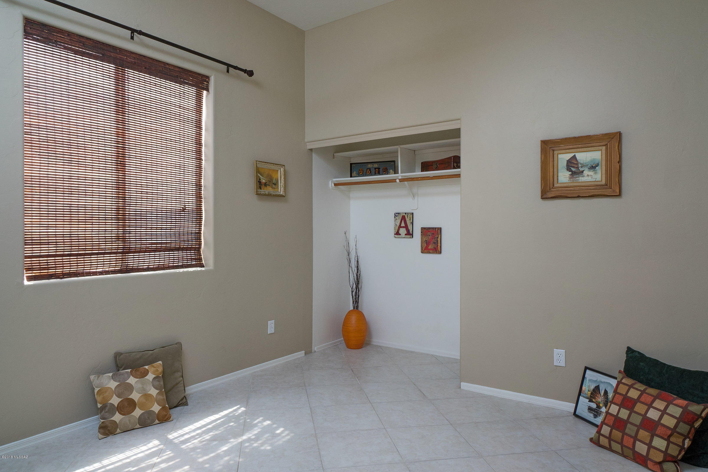Rancho Esperero (1-343) - Residential