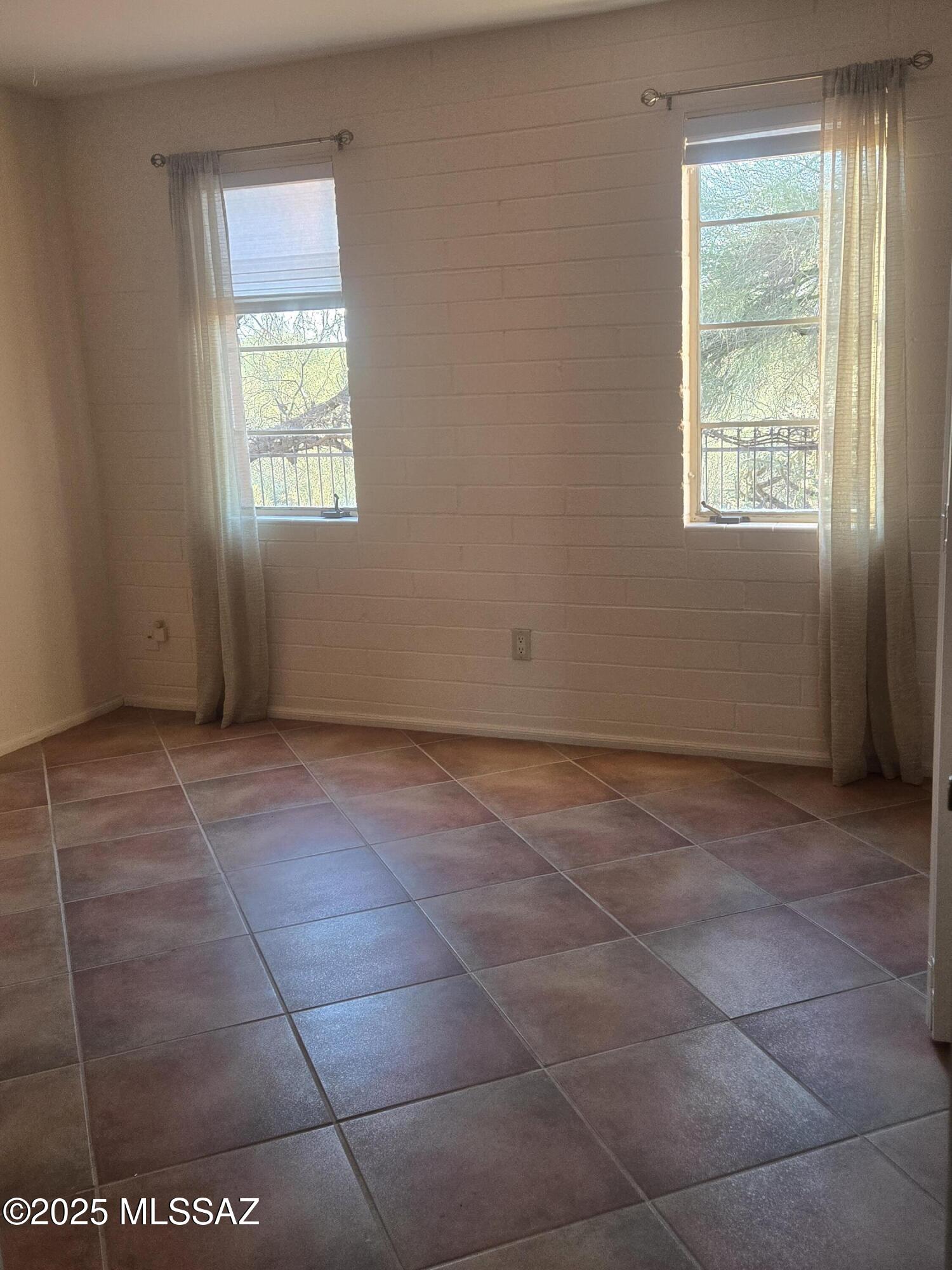 Green Valley Acres NO.2(1-112) - Residential