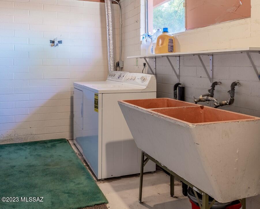 Catalina Poultry Acres NO 4 - Residential