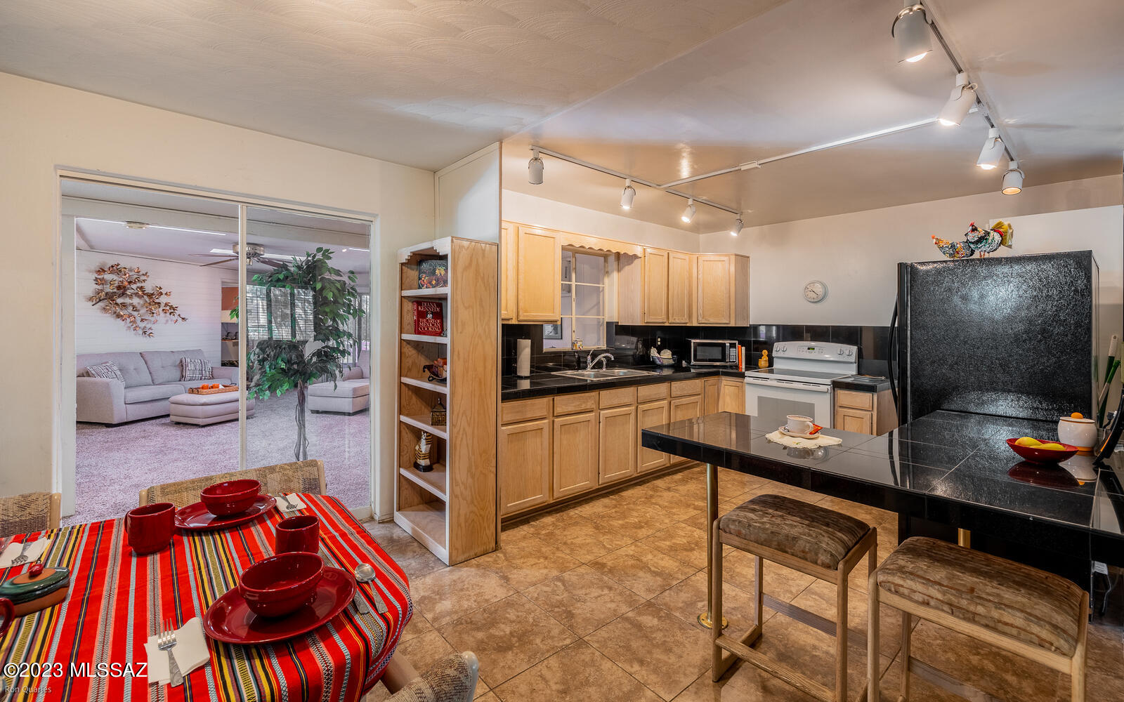 Catalina Poultry Acres NO 4 - Residential