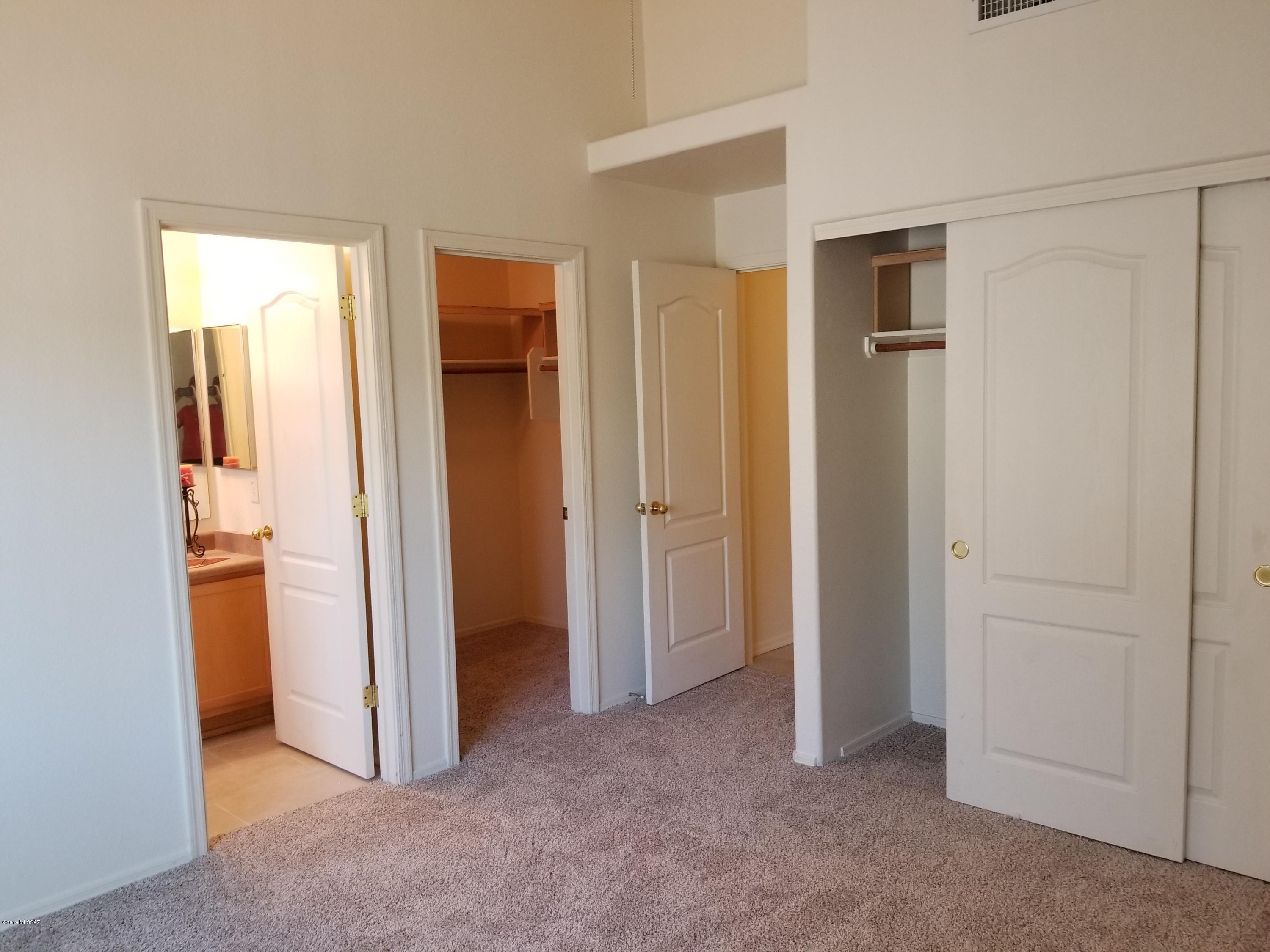 Mona Lisa II (1-75) - Residential Lease