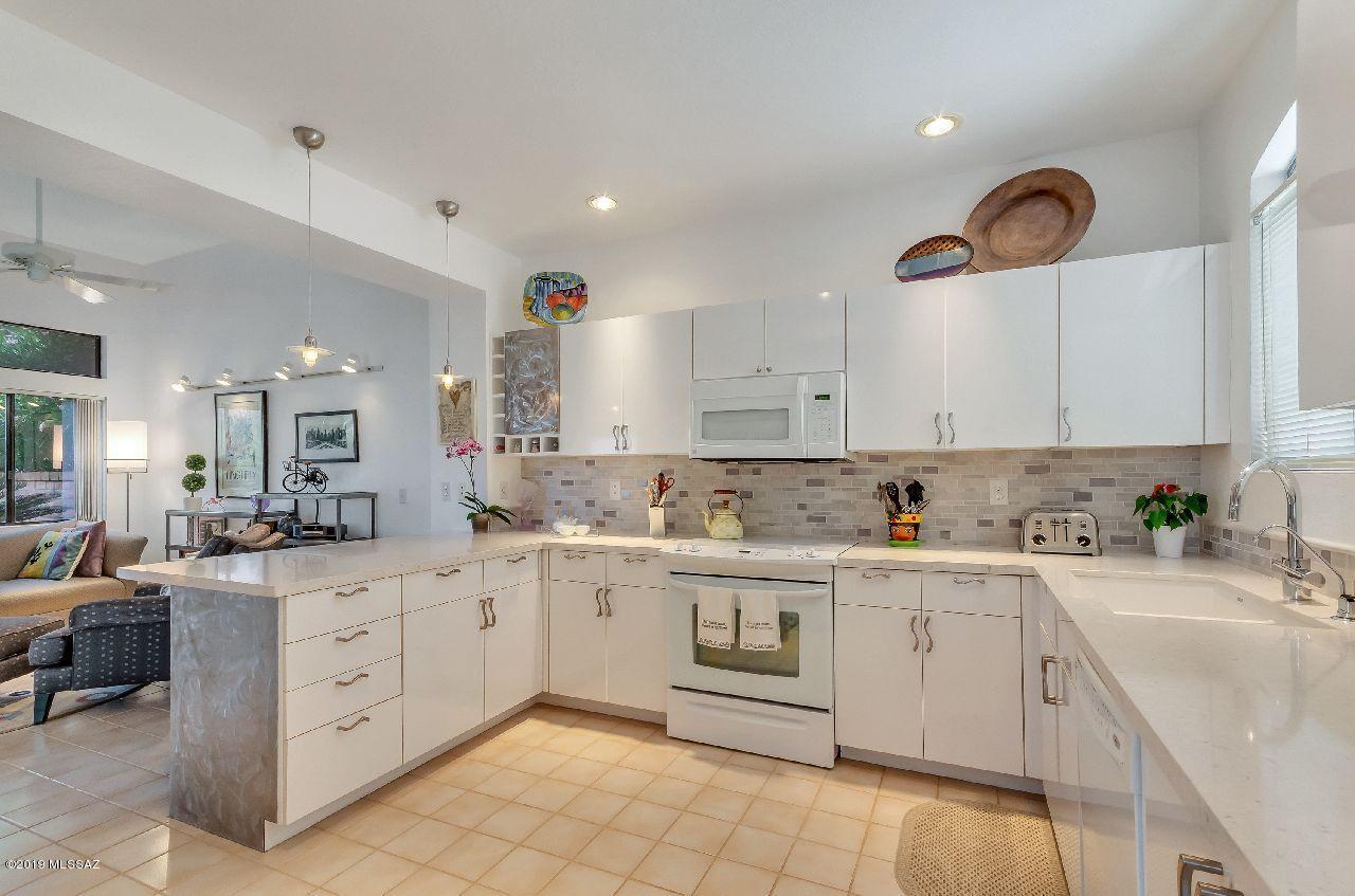 Sunrise Presidio East (1-87) - Residential