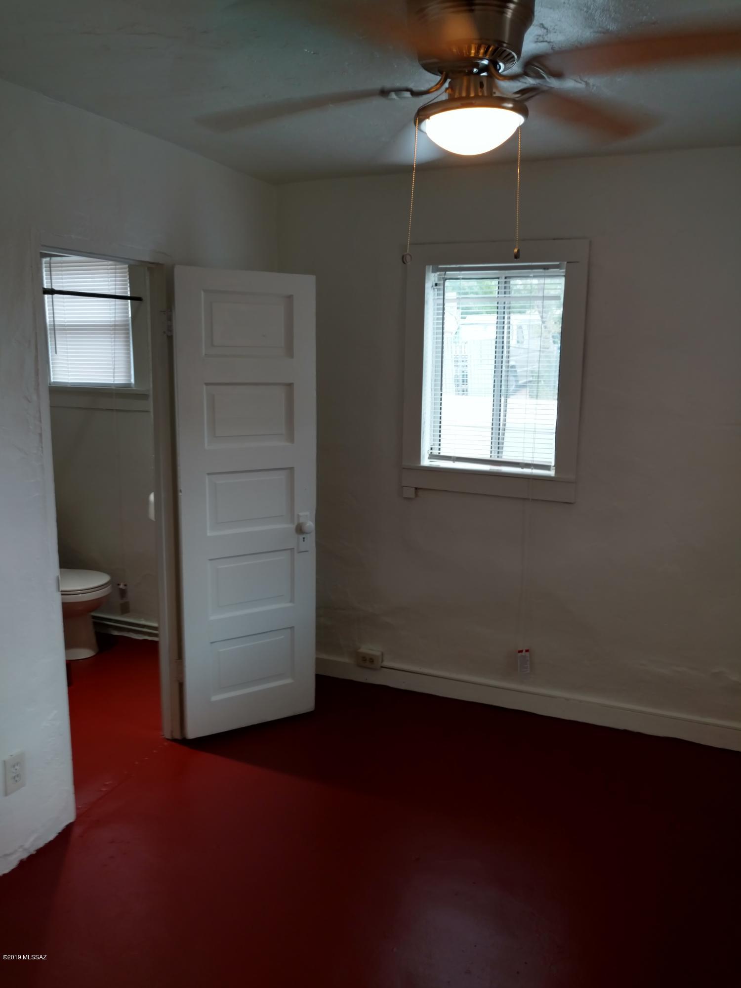 University Home Addition - Residential Lease
