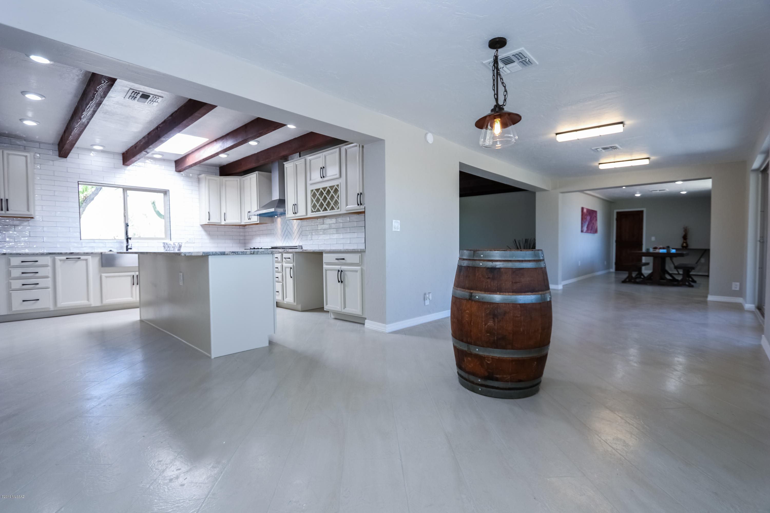 Unsubdivided - Residential