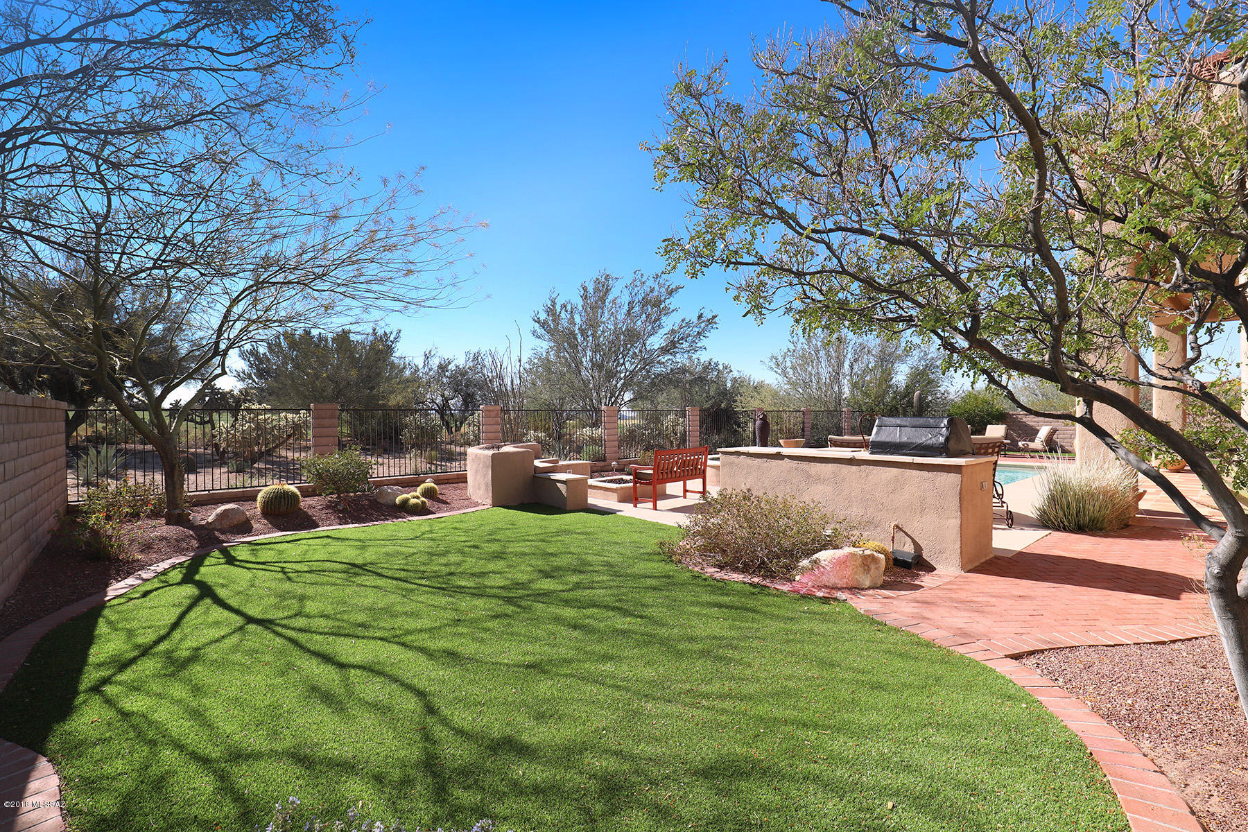 Dos Lagos at Dove Mountain (1-91) - Residential
