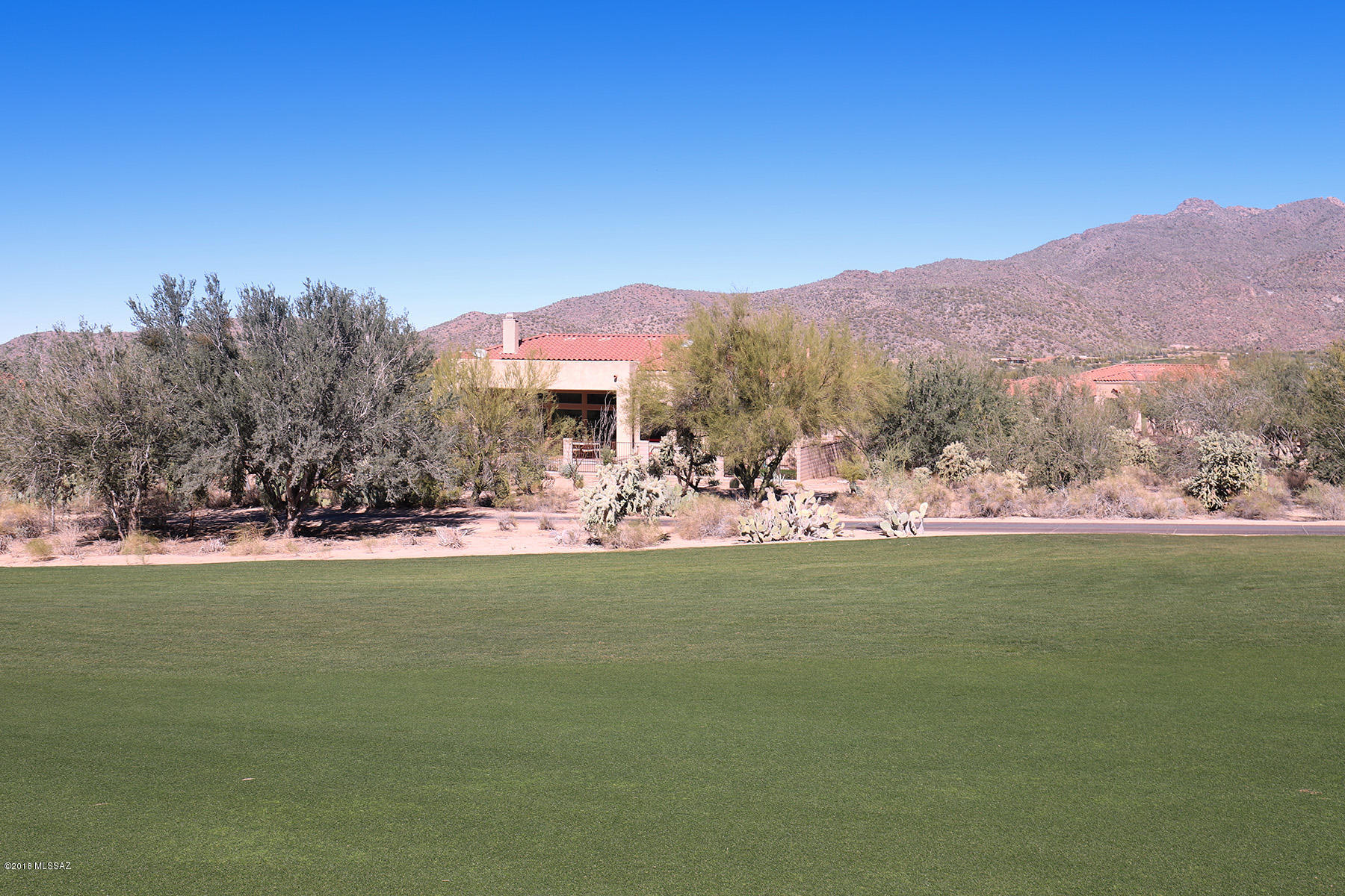 Dos Lagos at Dove Mountain (1-91) - Residential