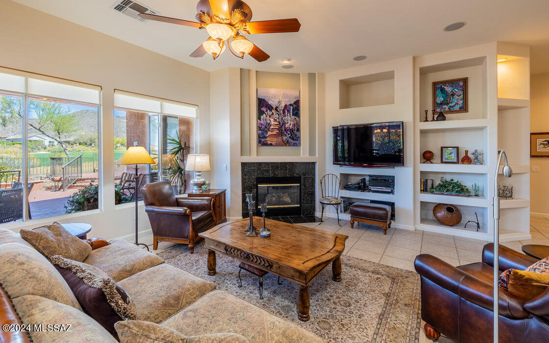 Heritage Highlands IV at Dove Mountain (720-844) - Residential
