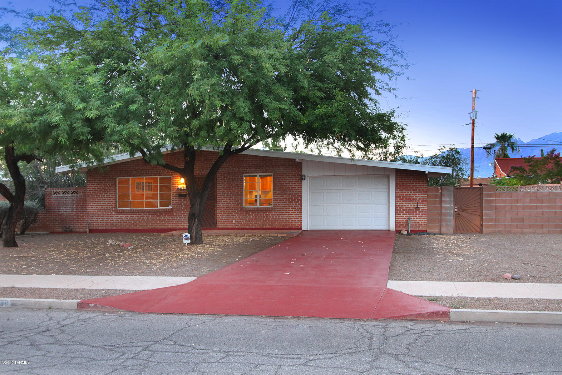 Encanto Park - Residential