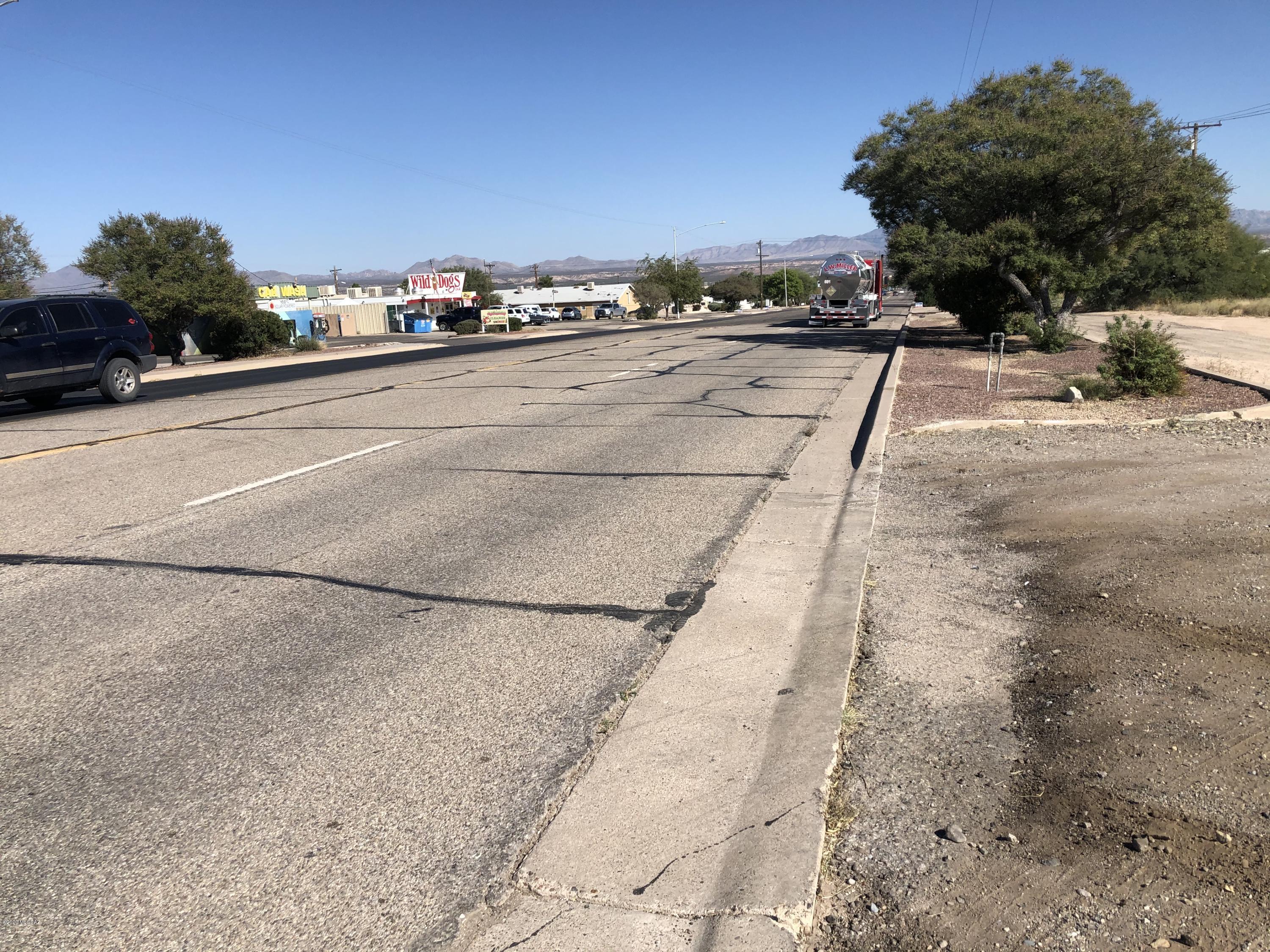 Front of the property along 4th Street is zoned B-2 and the balance is RT rural transitional zoning. Possible business location and residential use. Great location close to Wal Mart and Auto Zone. Horses allowed in the back of the property if you want a large residential property.