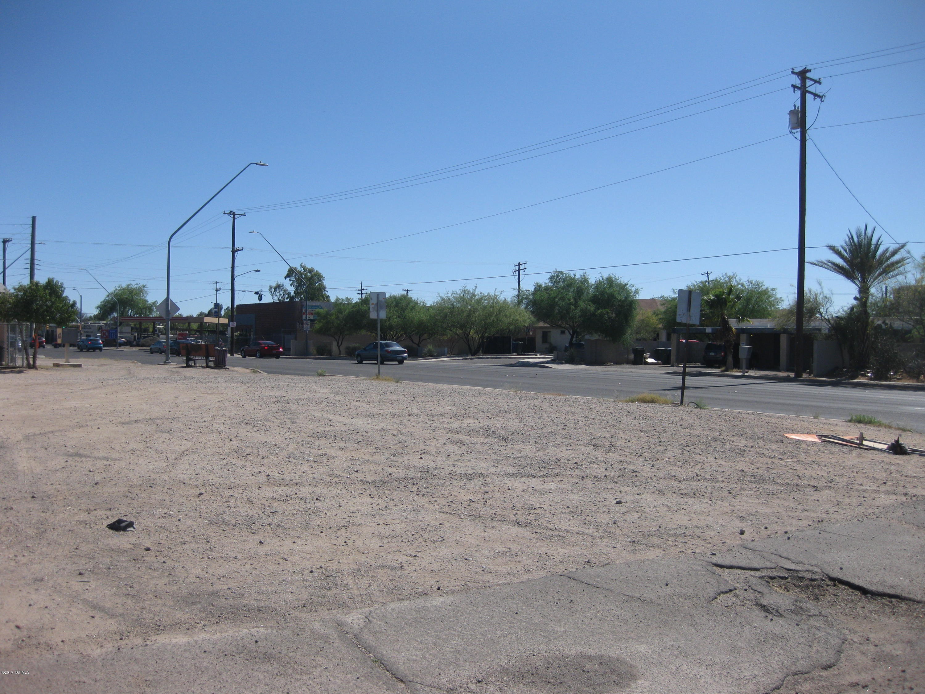 Sawtelle Place - Land