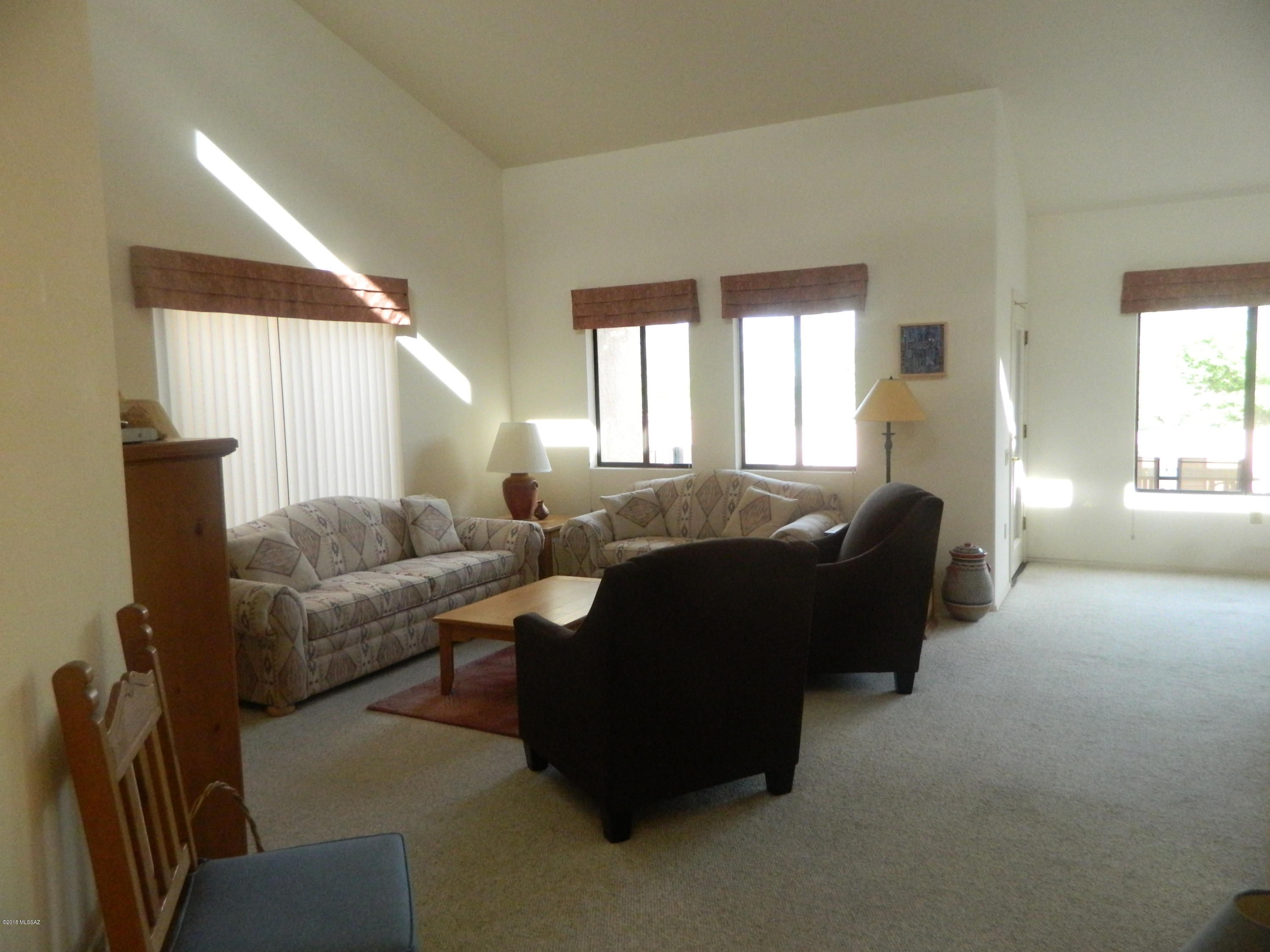 Las Campanas BLK J (1-37) - Residential
