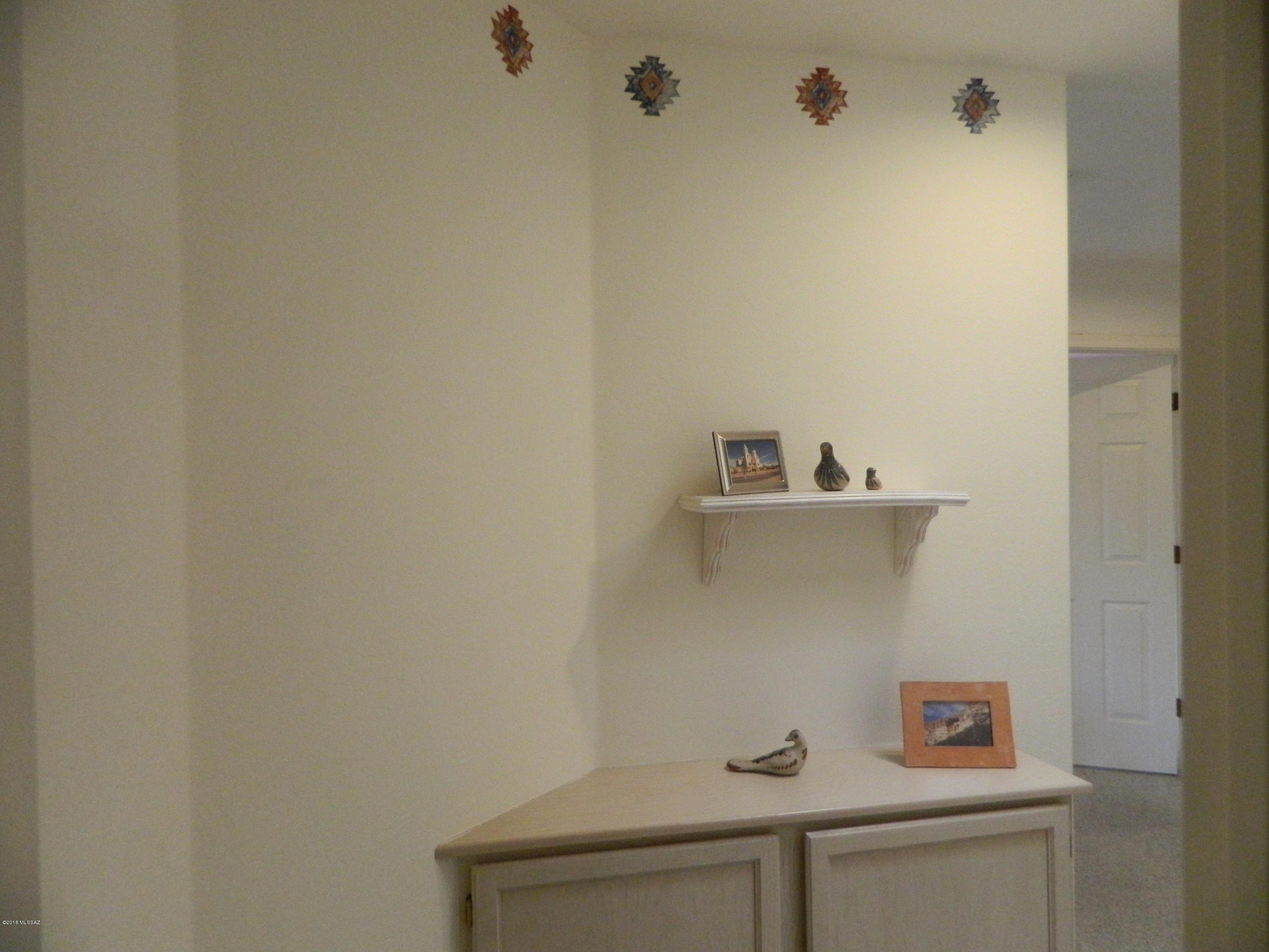 Las Campanas BLK J (1-37) - Residential