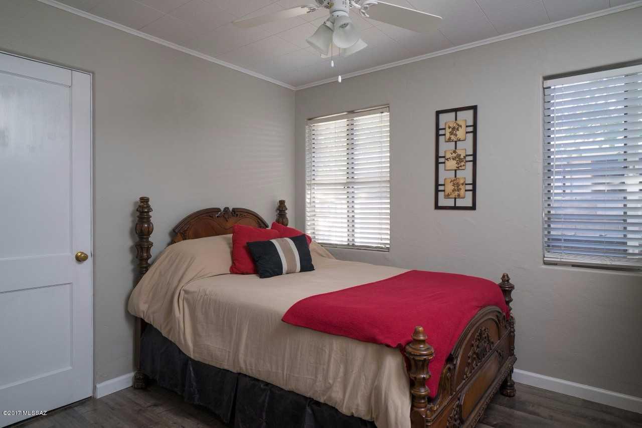 Country Club Annex - Residential