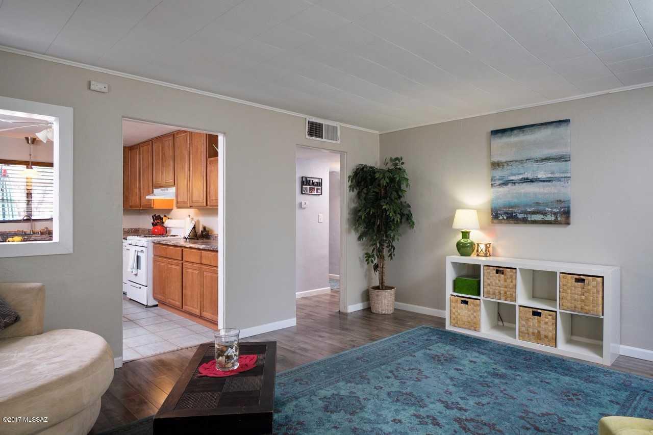 Country Club Annex - Residential