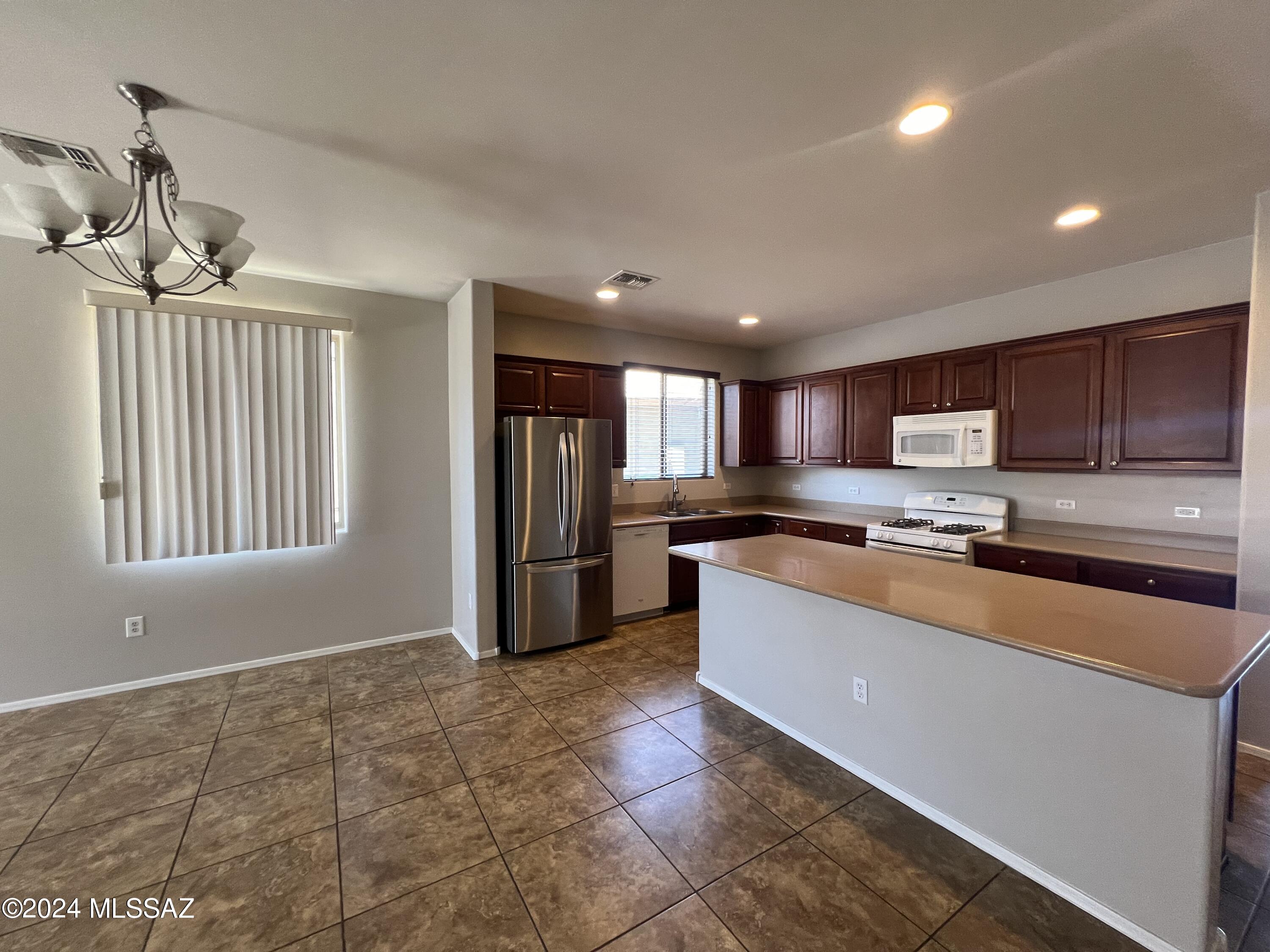 Gladden Farms BLK 1 - Residential Lease