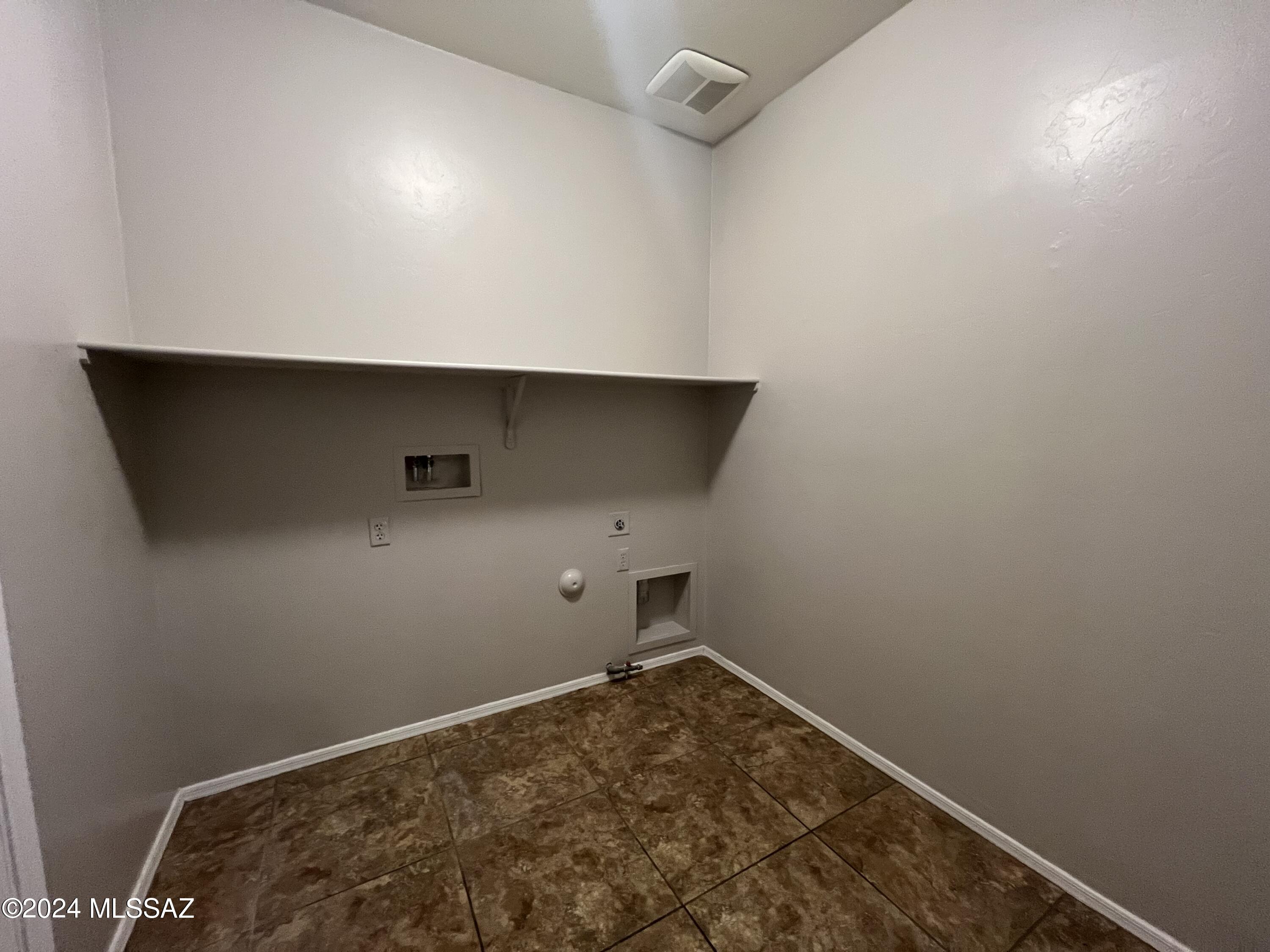 Gladden Farms BLK 1 - Residential Lease