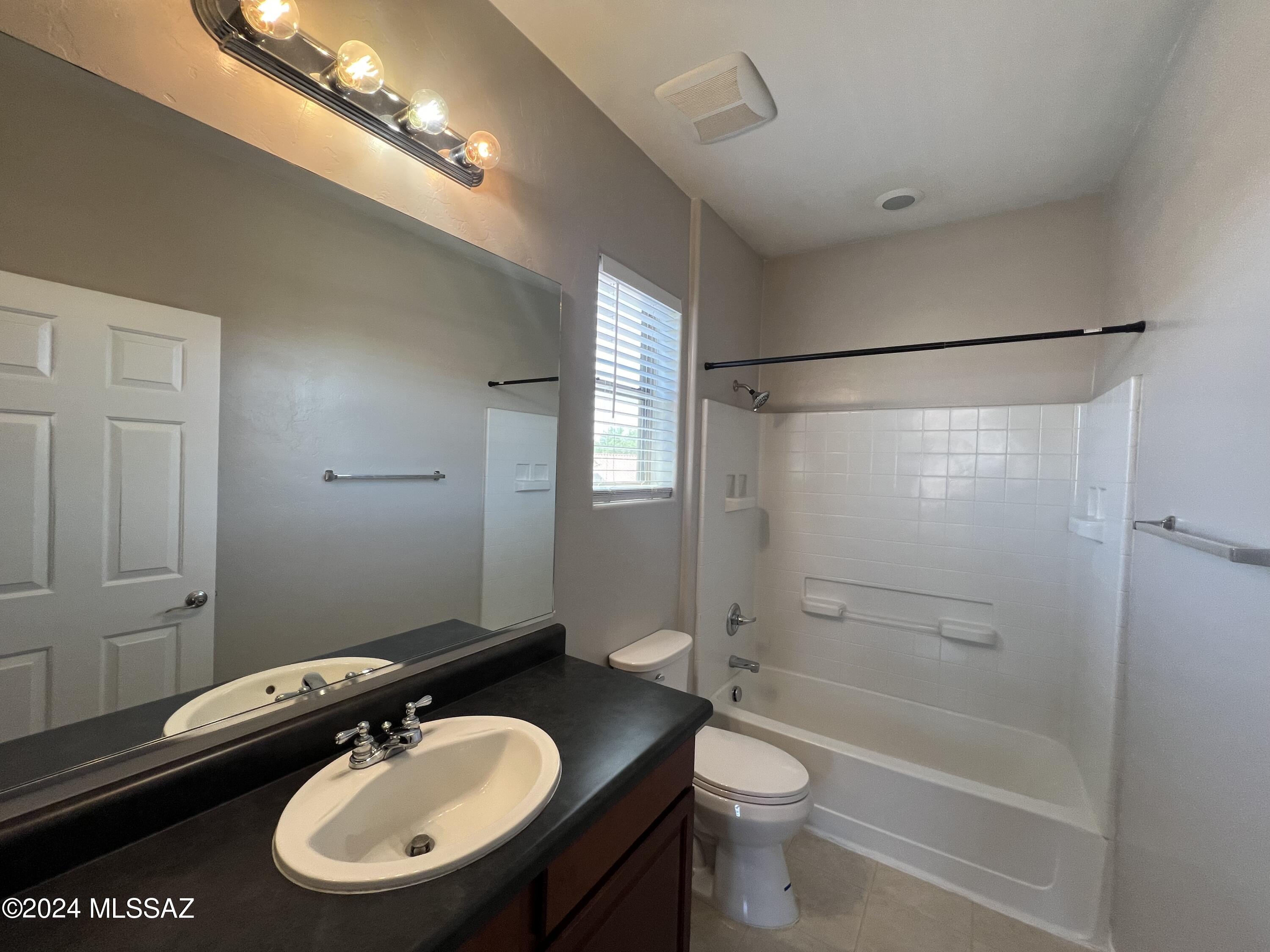 Gladden Farms BLK 1 - Residential Lease