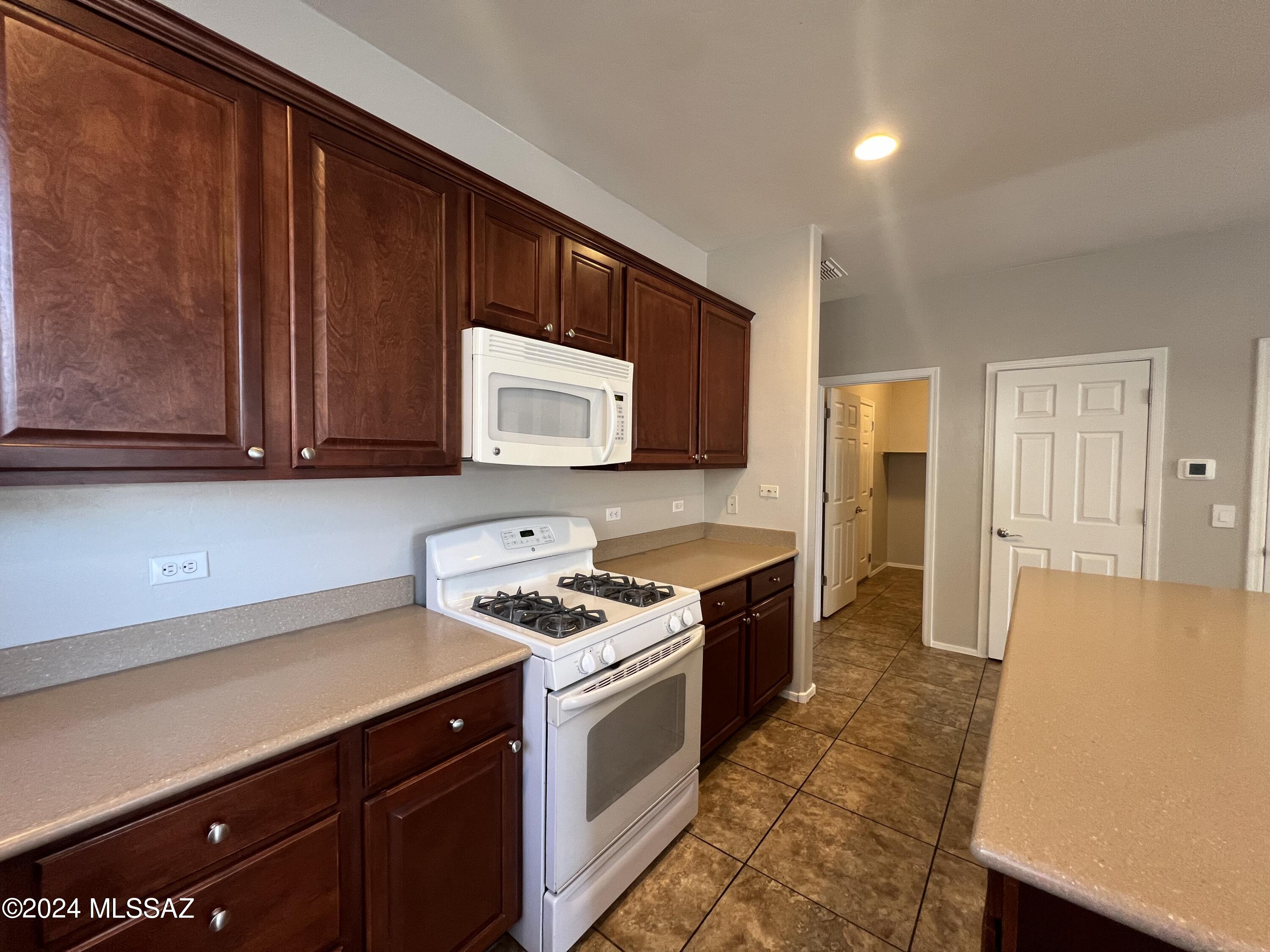 Gladden Farms BLK 1 - Residential Lease
