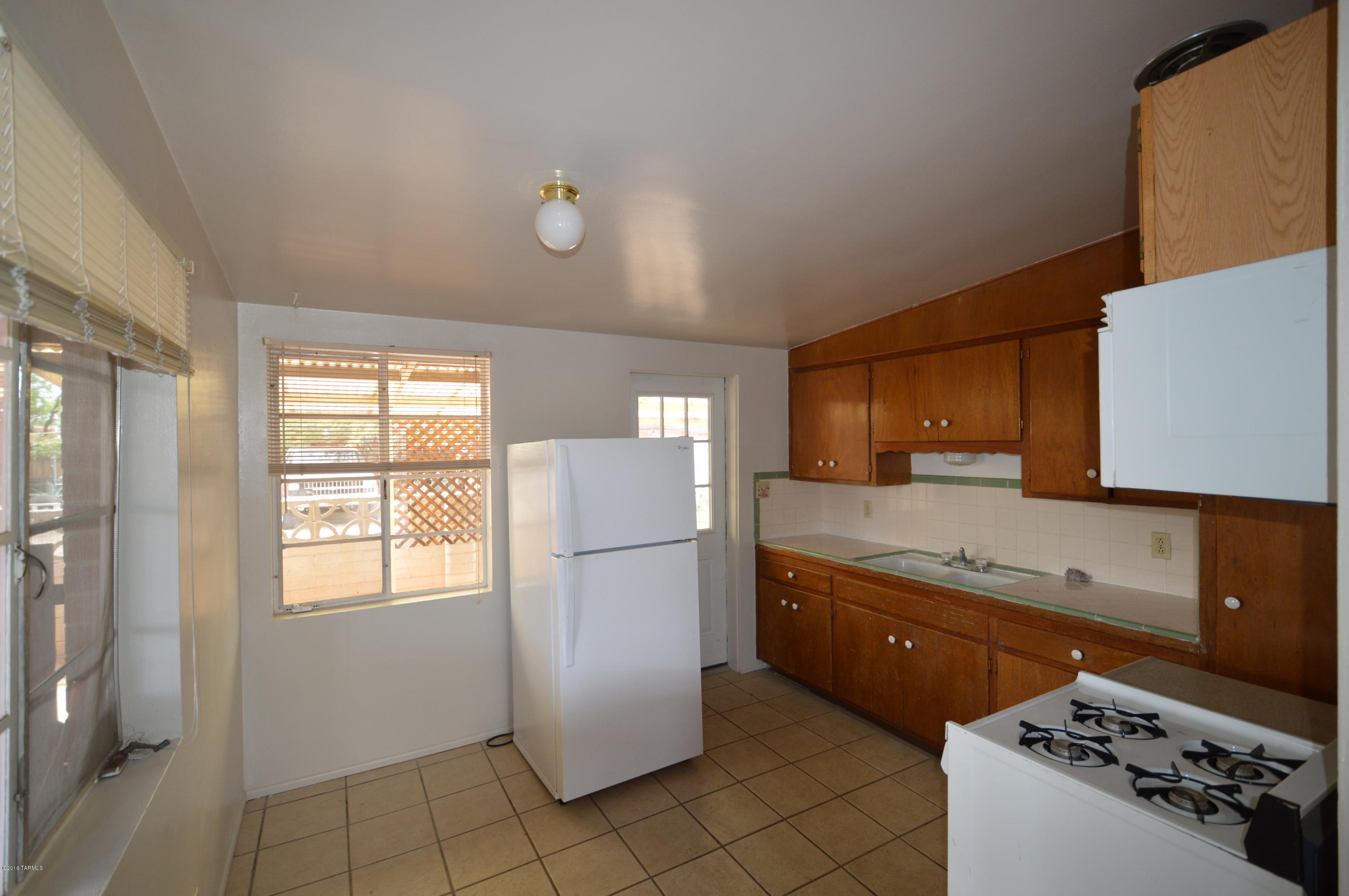 Hedrick Acreage Tract NO 3 - Residential Lease
