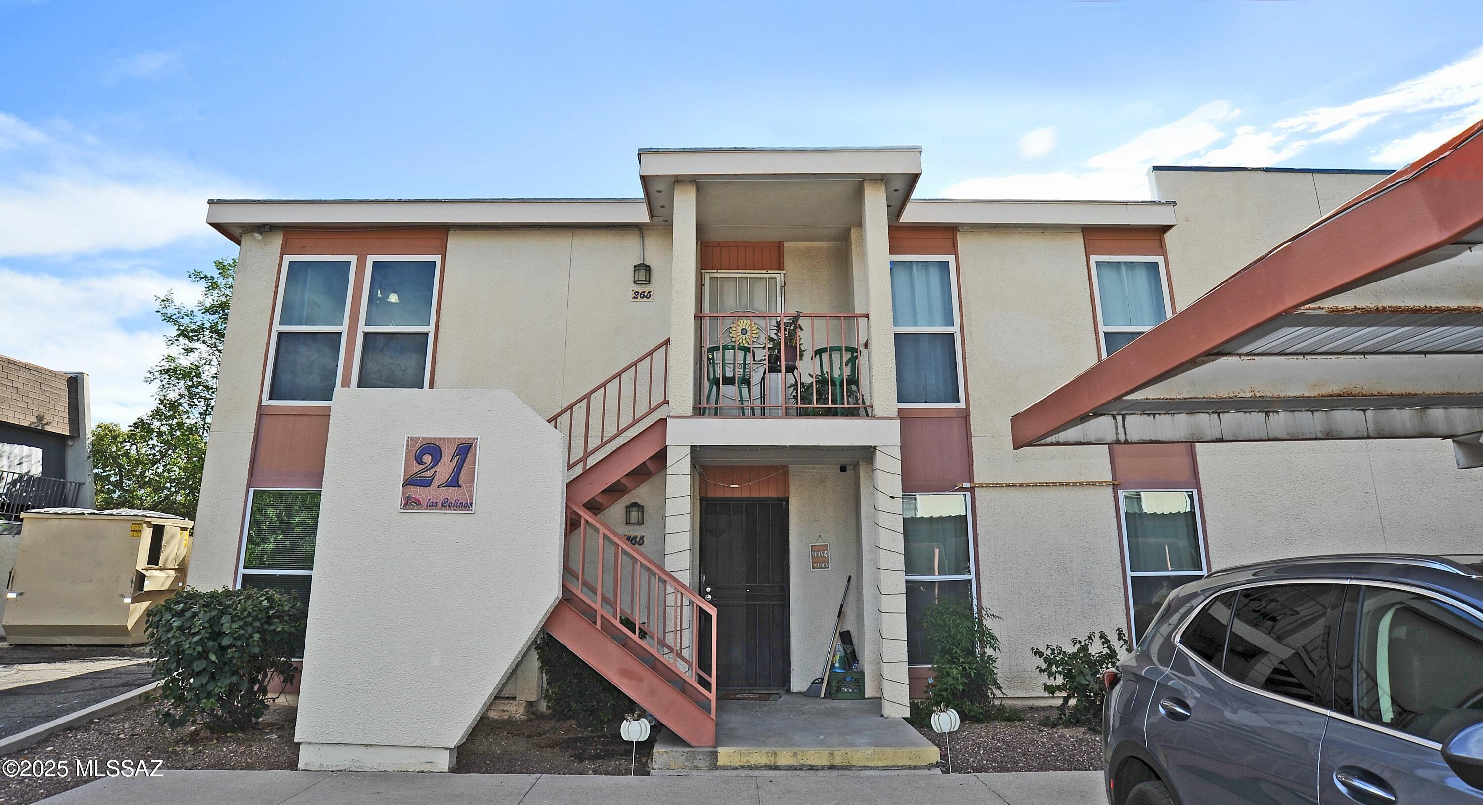Las Colinas Condominiums - Residential