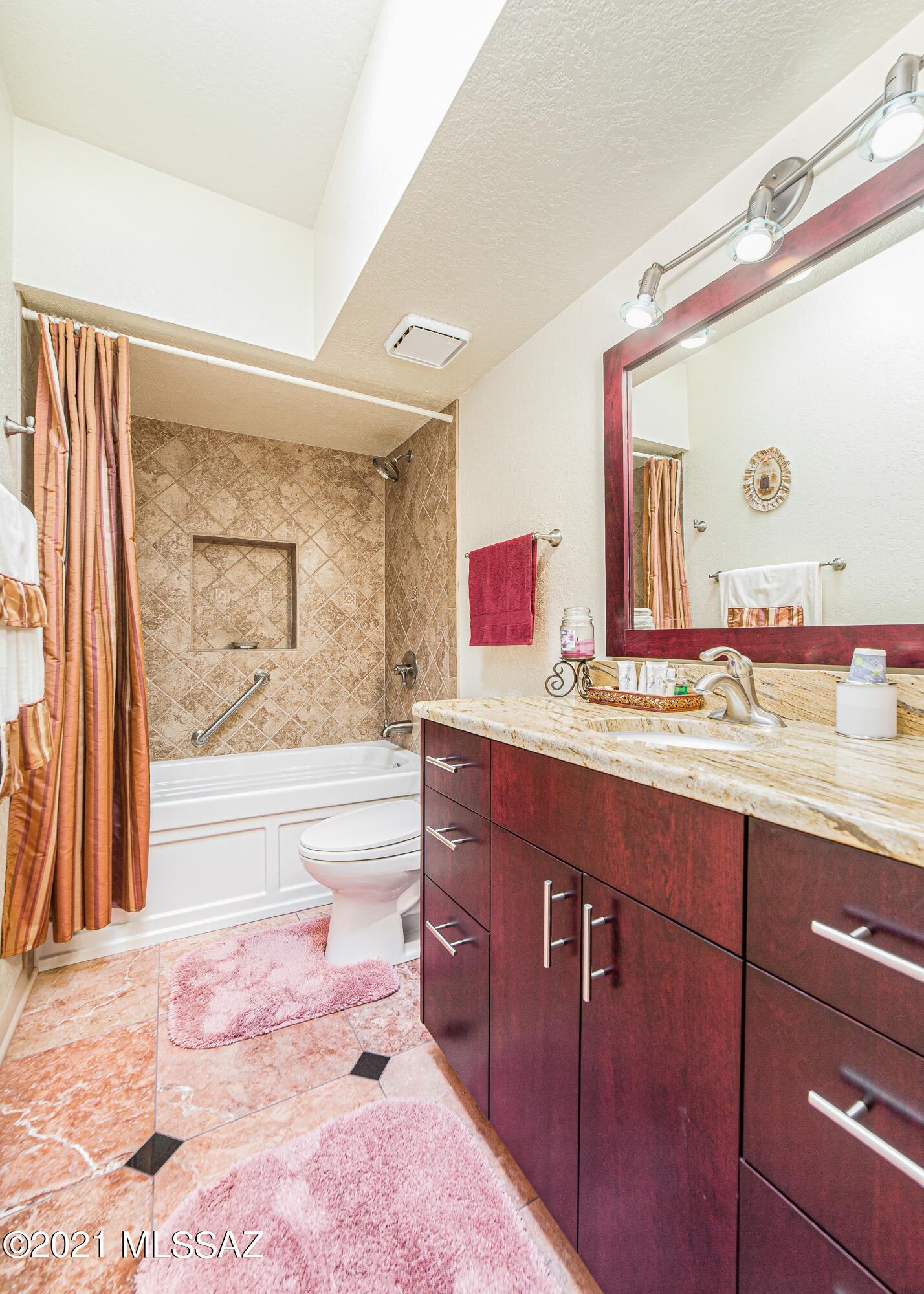 Sabino Town And Country Estates (1-77) - Residential