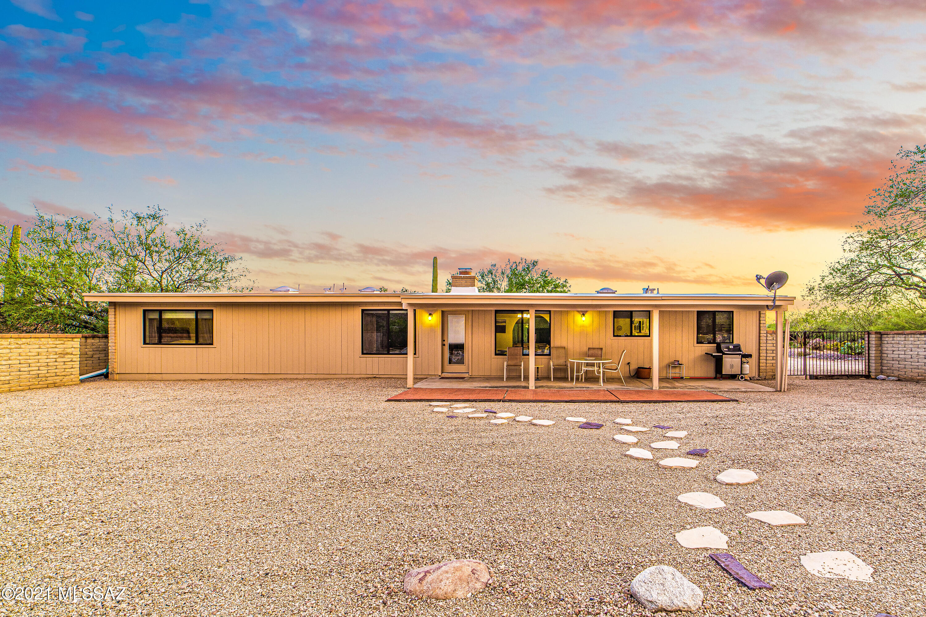 Sabino Town And Country Estates (1-77) - Residential