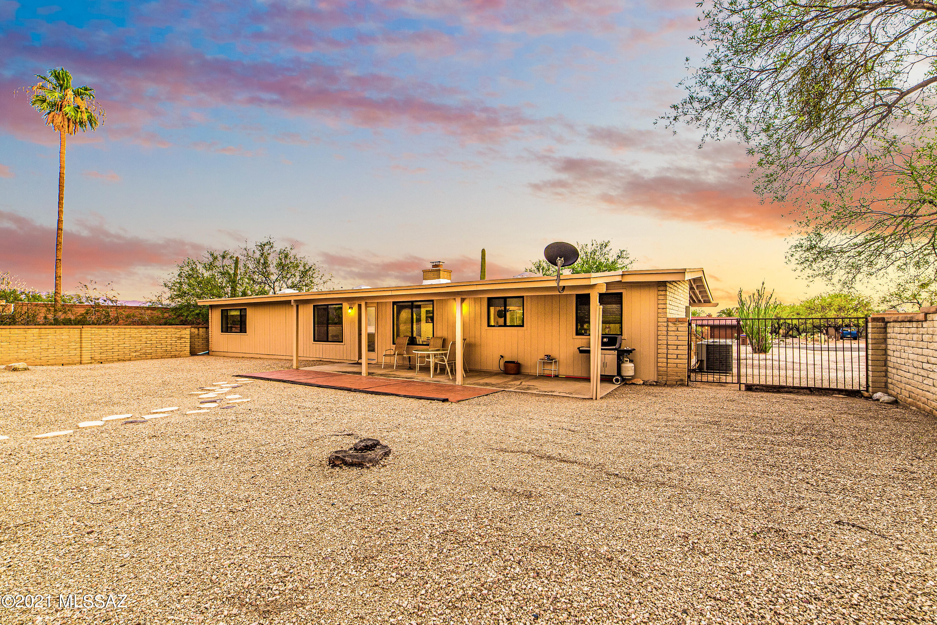 Sabino Town And Country Estates (1-77) - Residential