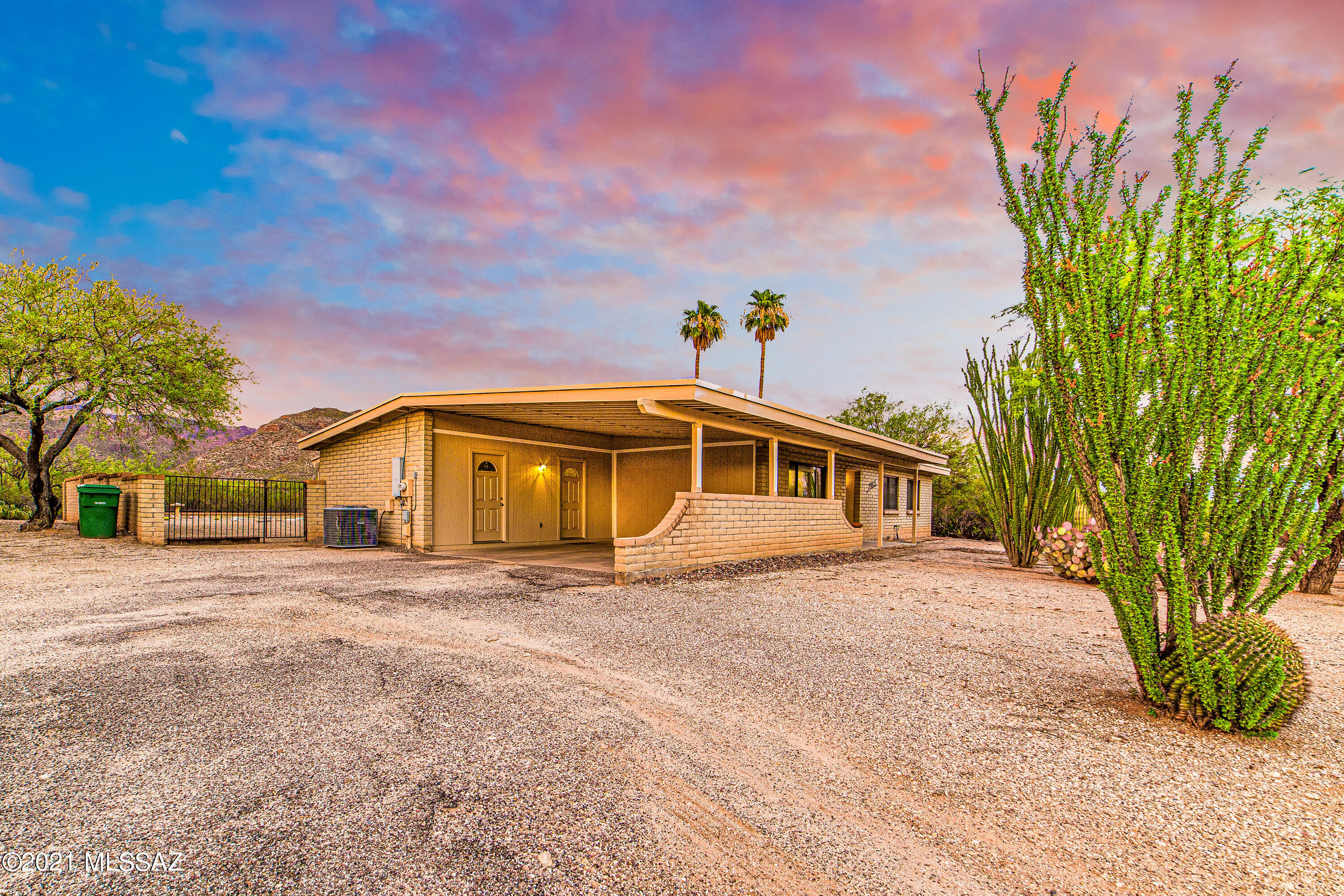 Sabino Town And Country Estates (1-77) - Residential
