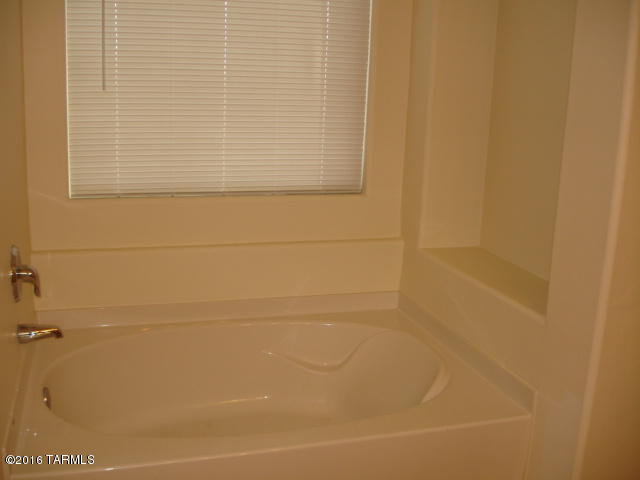 Eagle Crest Ranch - Residential Lease