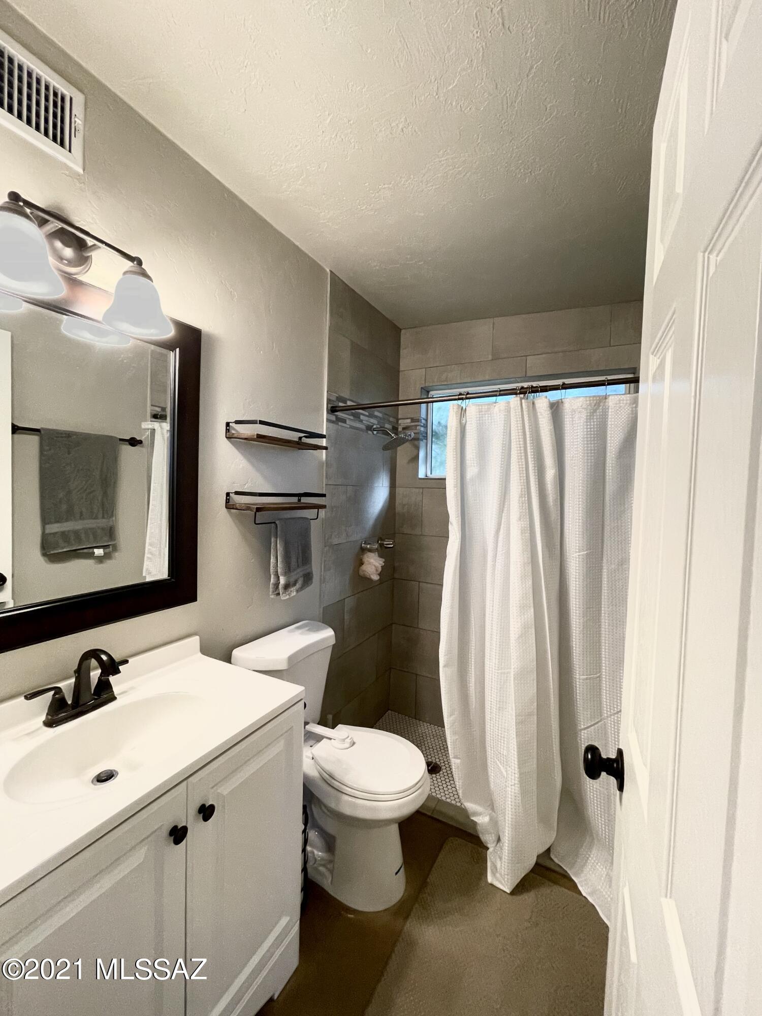 Braewood Terrace (1-107) - Residential Lease
