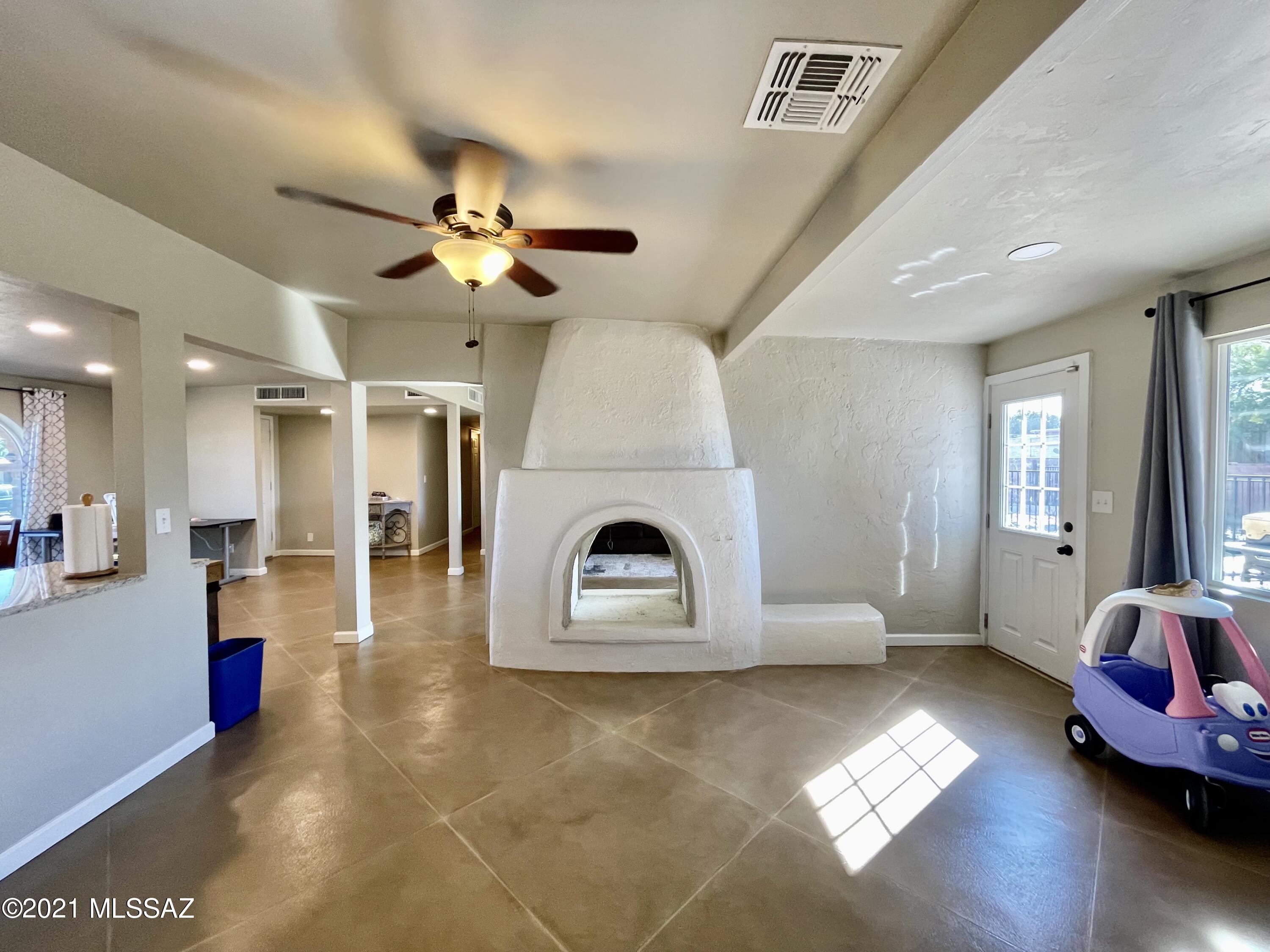 Braewood Terrace (1-107) - Residential Lease