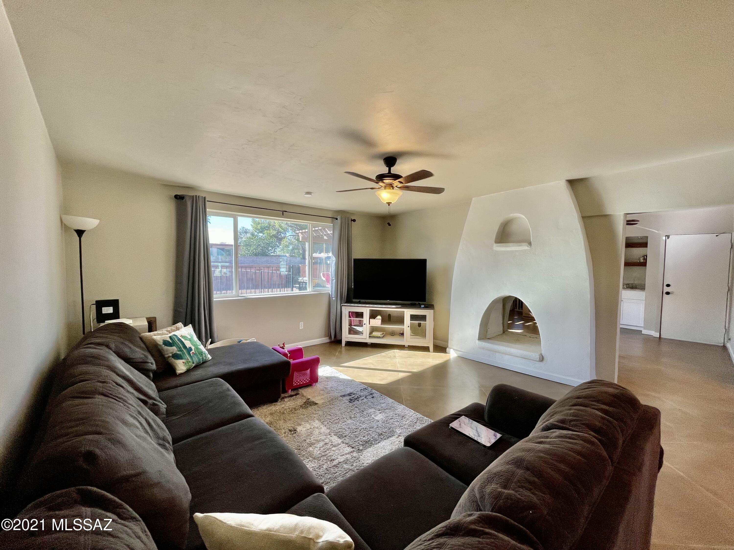 Braewood Terrace (1-107) - Residential Lease