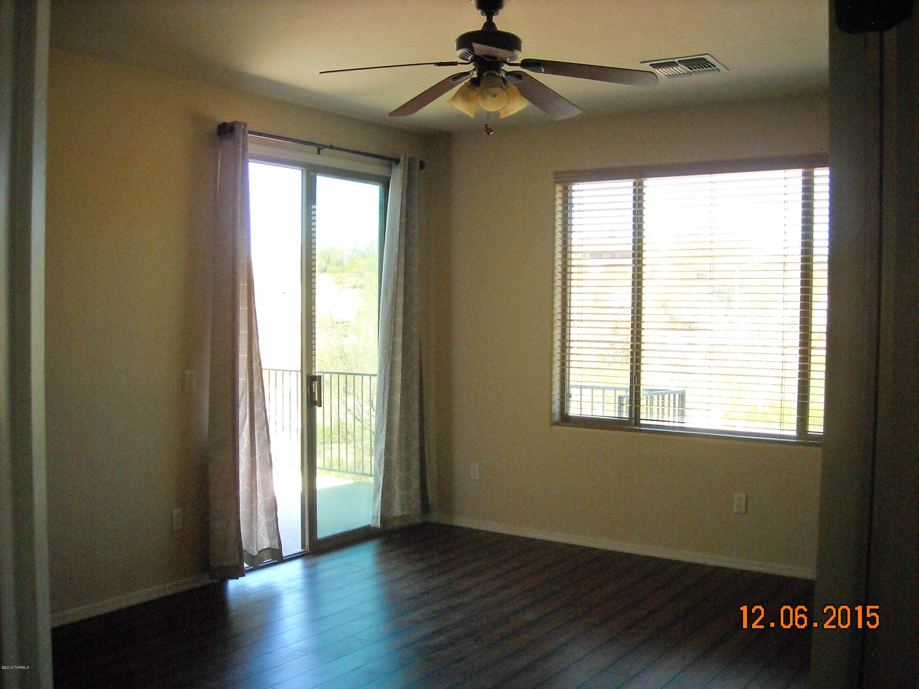 Riverside Crossing (1-133) - Residential Lease