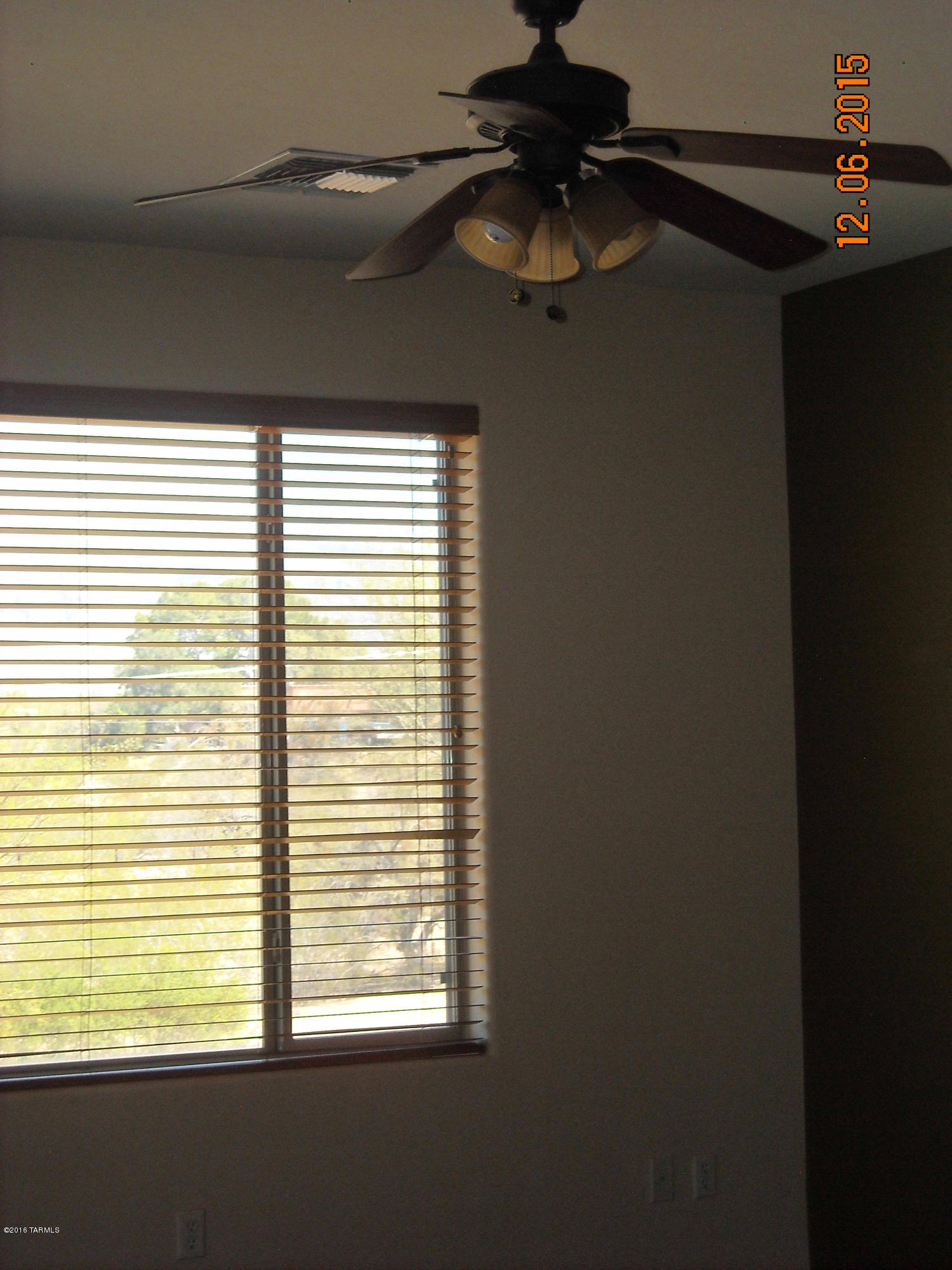Riverside Crossing (1-133) - Residential Lease
