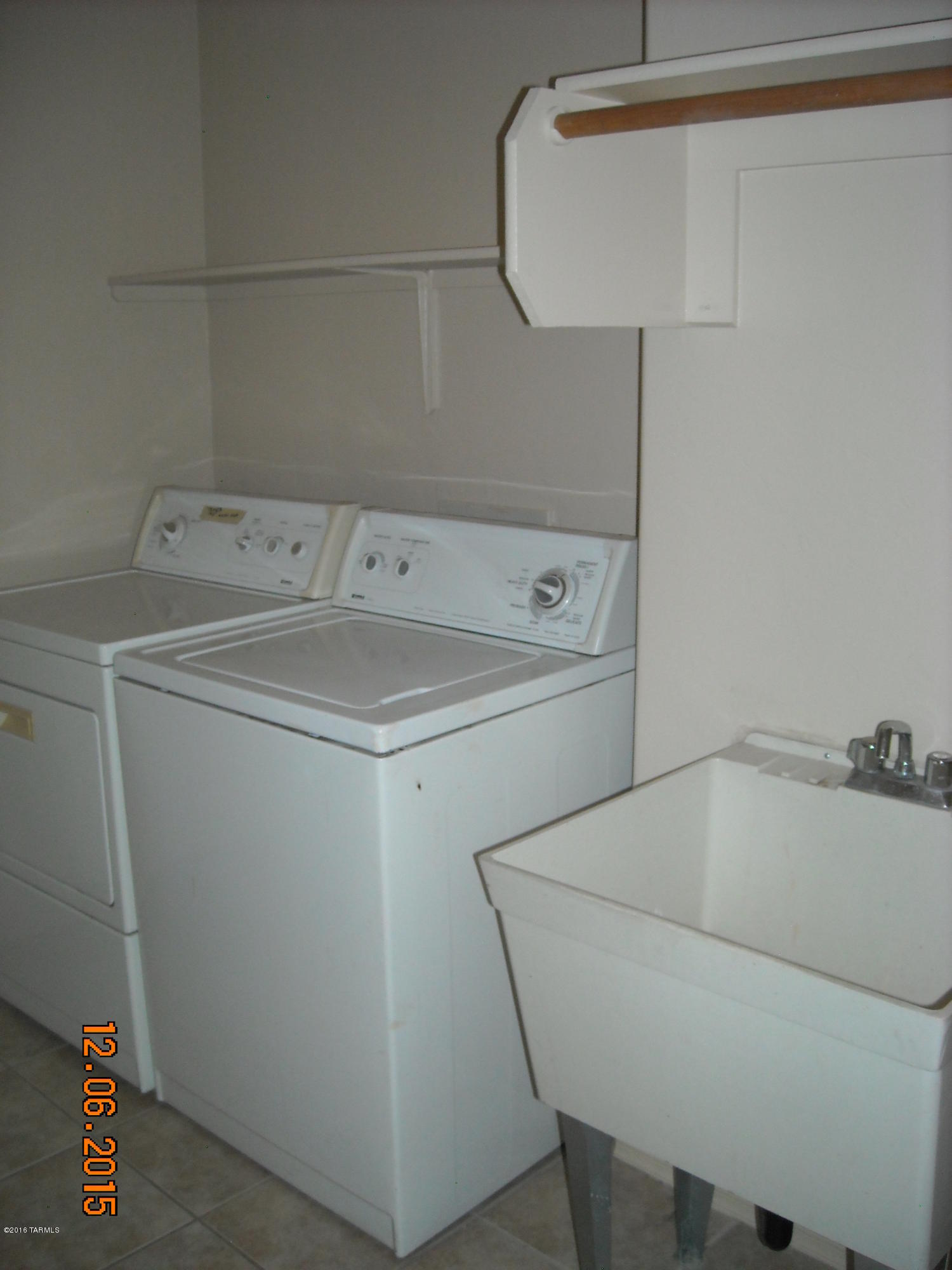 Riverside Crossing (1-133) - Residential Lease