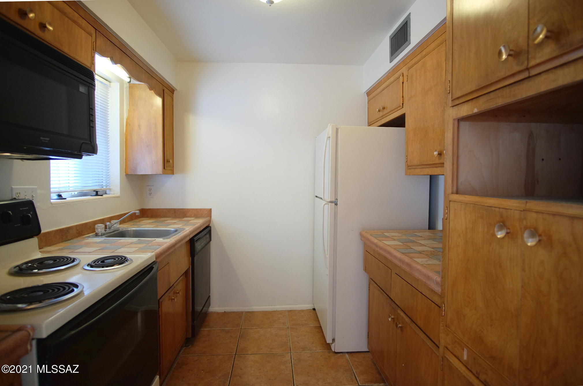 Villa Encanta Condo - Residential Lease