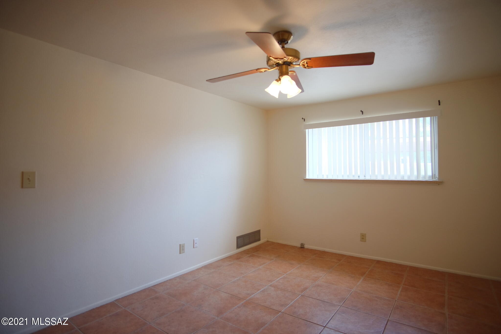 Villa Encanta Condo - Residential Lease