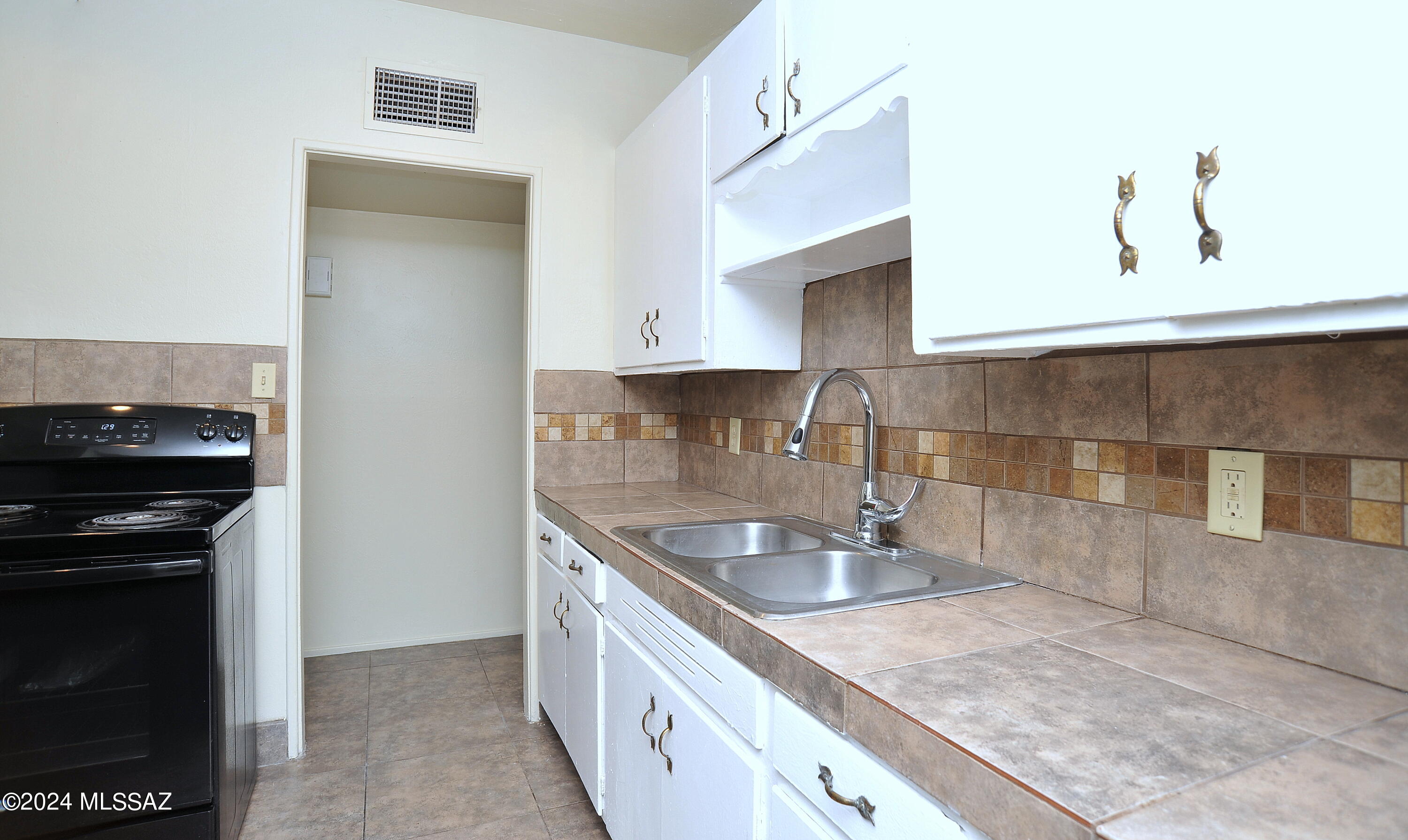 Thoreau Addition - Residential Lease