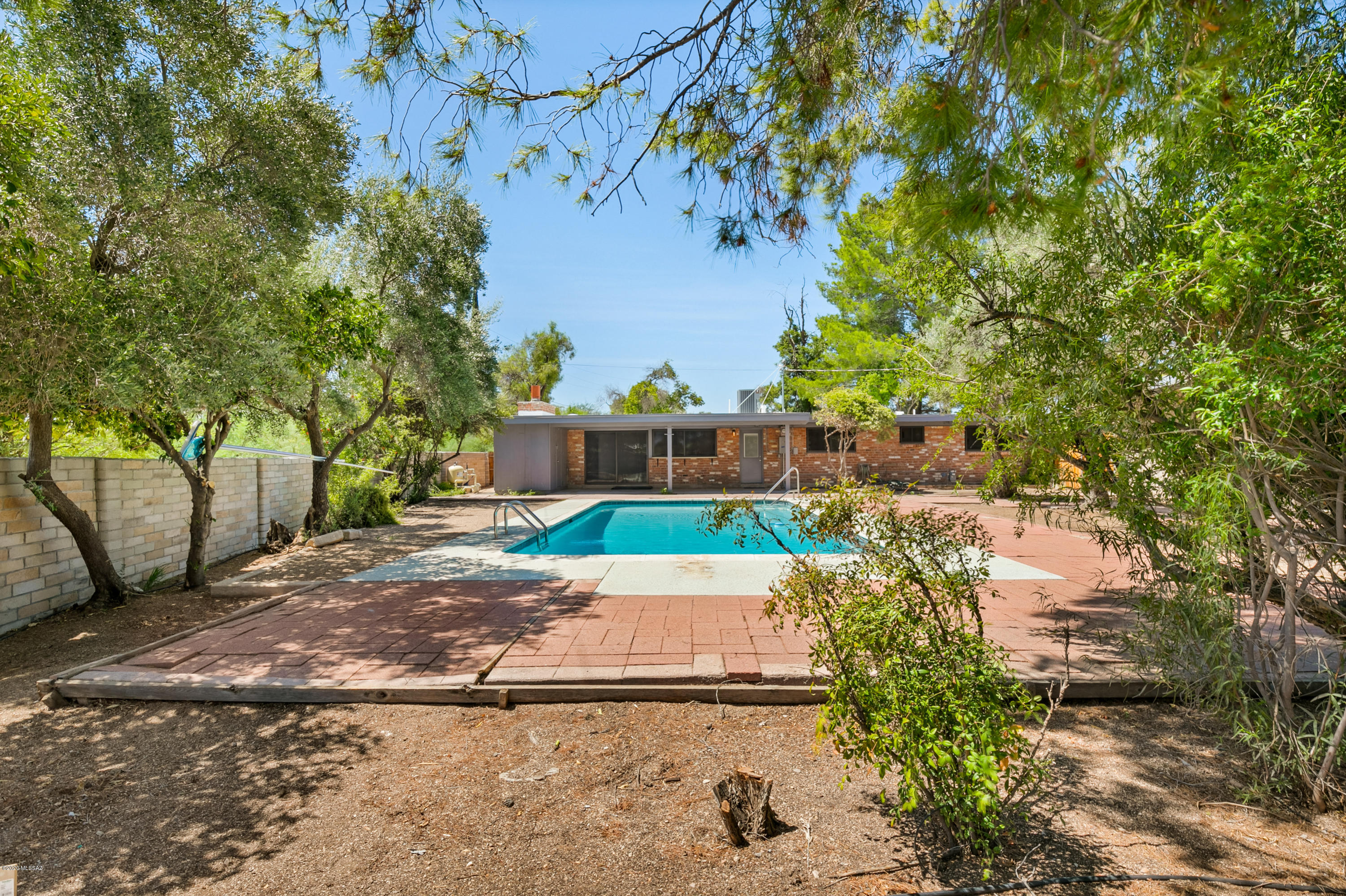 Eastern Hills BLKS 1  2  3 - Residential
