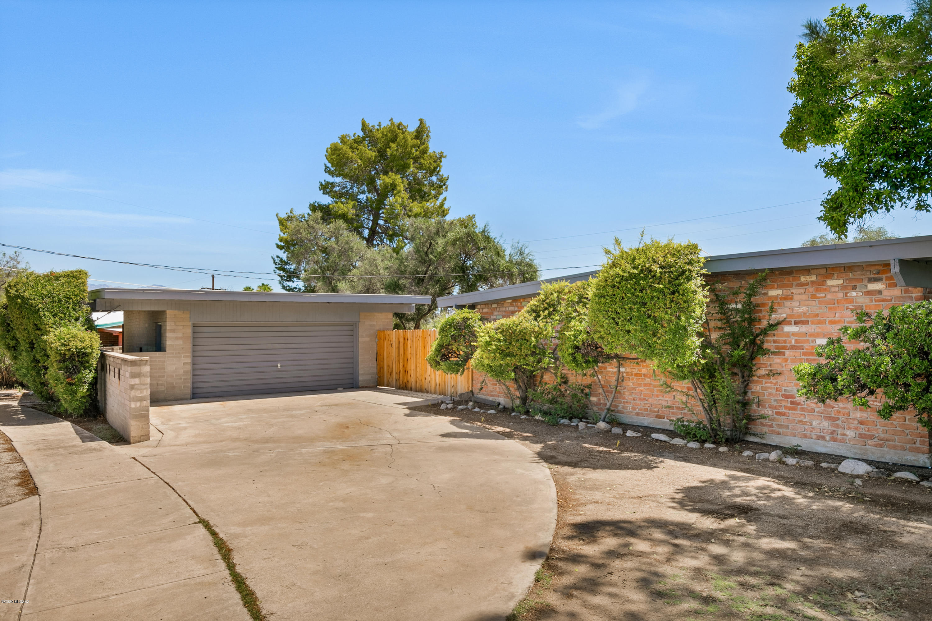 Eastern Hills BLKS 1  2  3 - Residential
