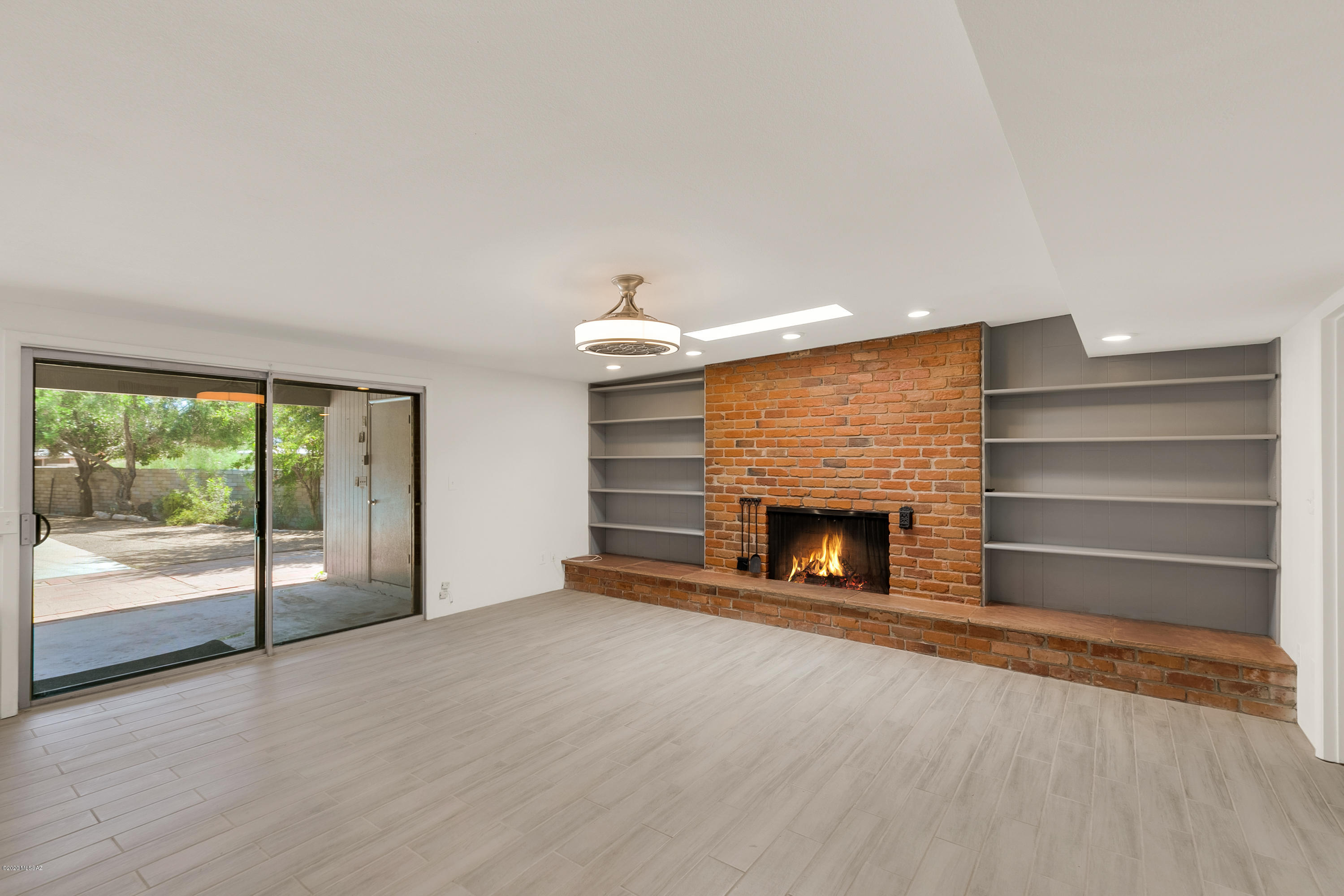 Eastern Hills BLKS 1  2  3 - Residential