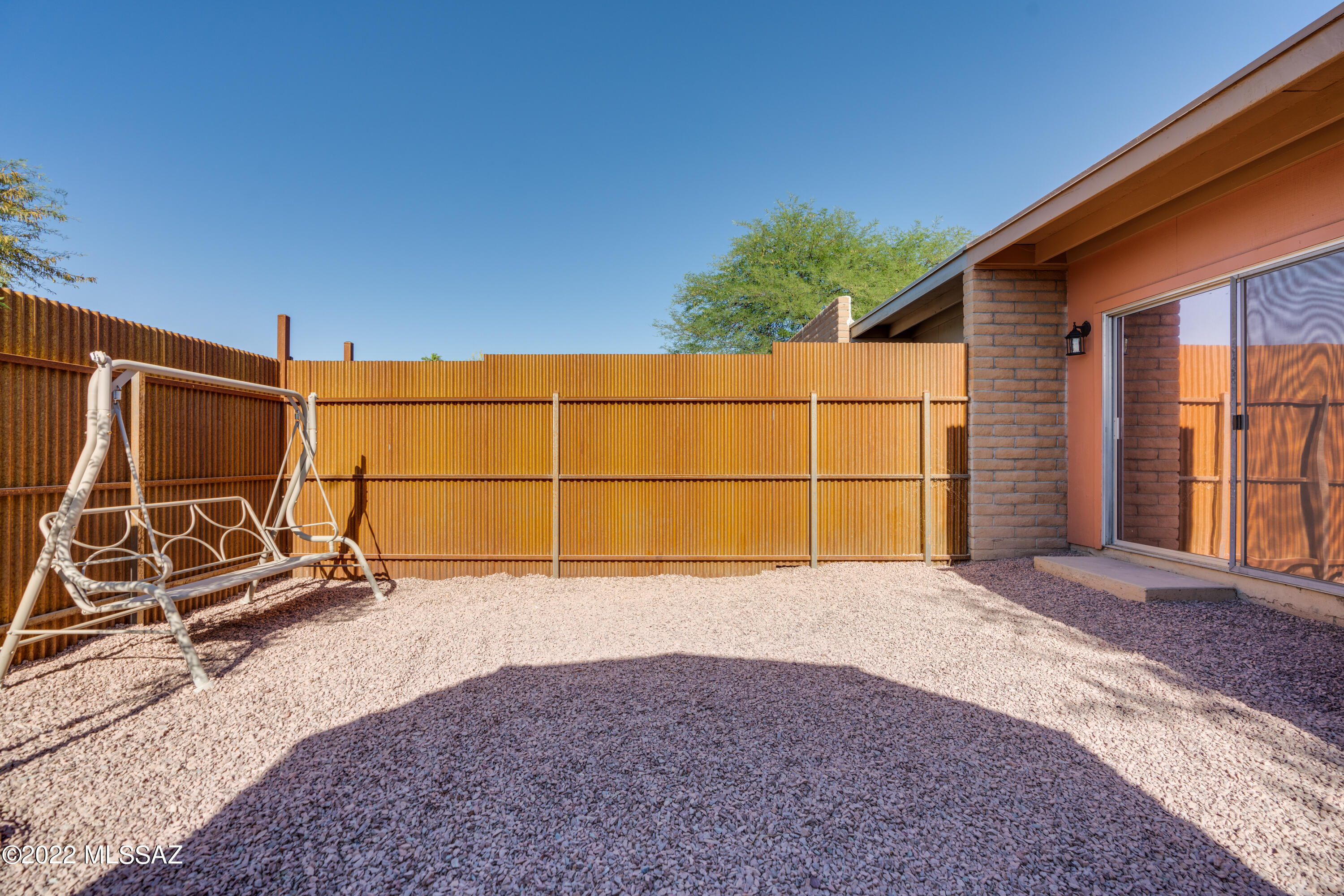 Granada Park - Residential Income