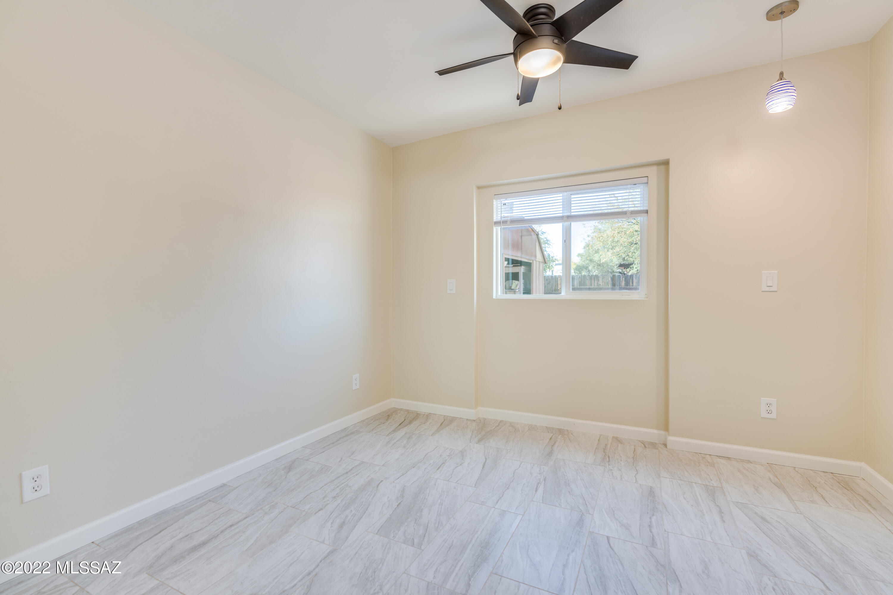 Granada Park - Residential Income