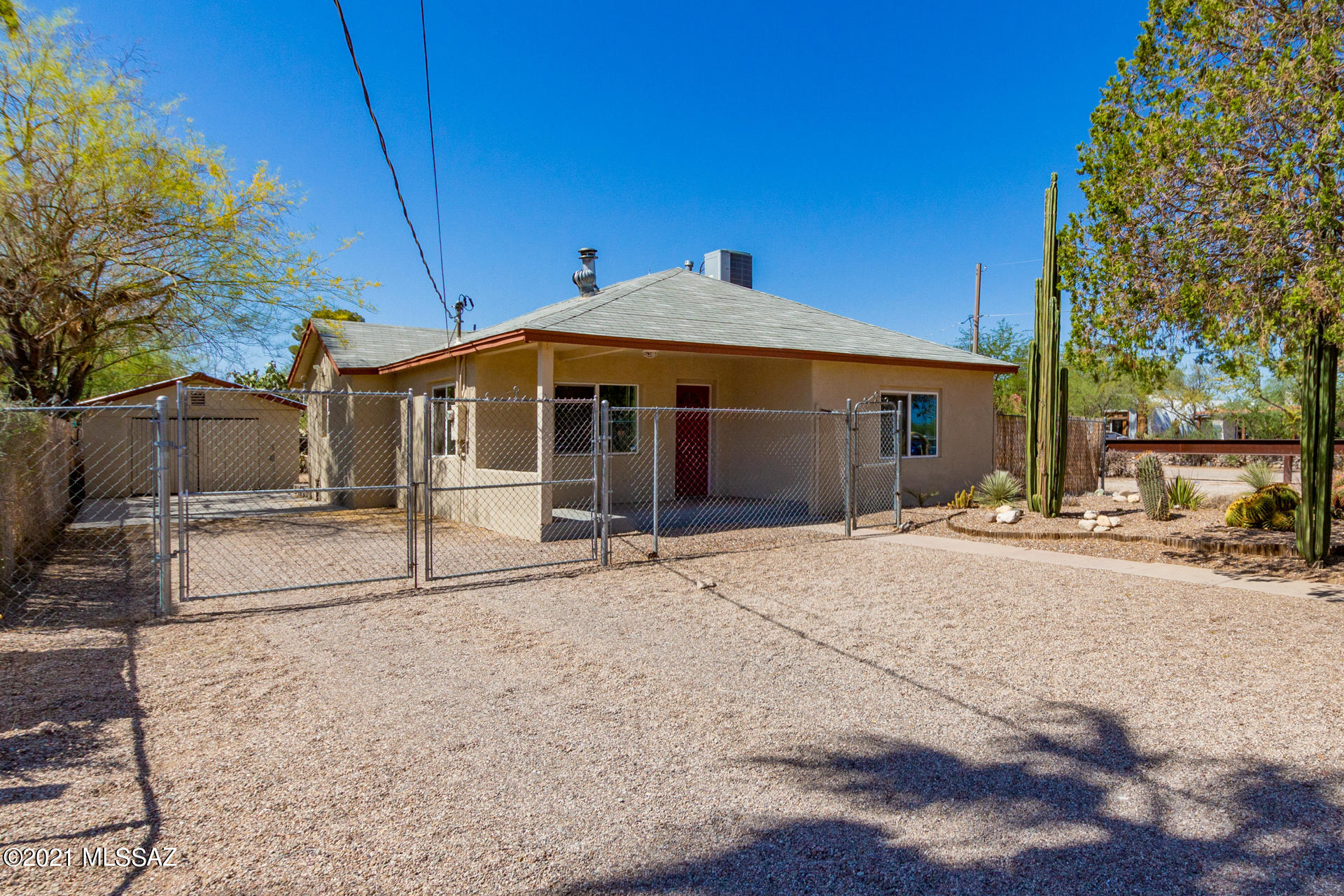 Granada Park - Residential
