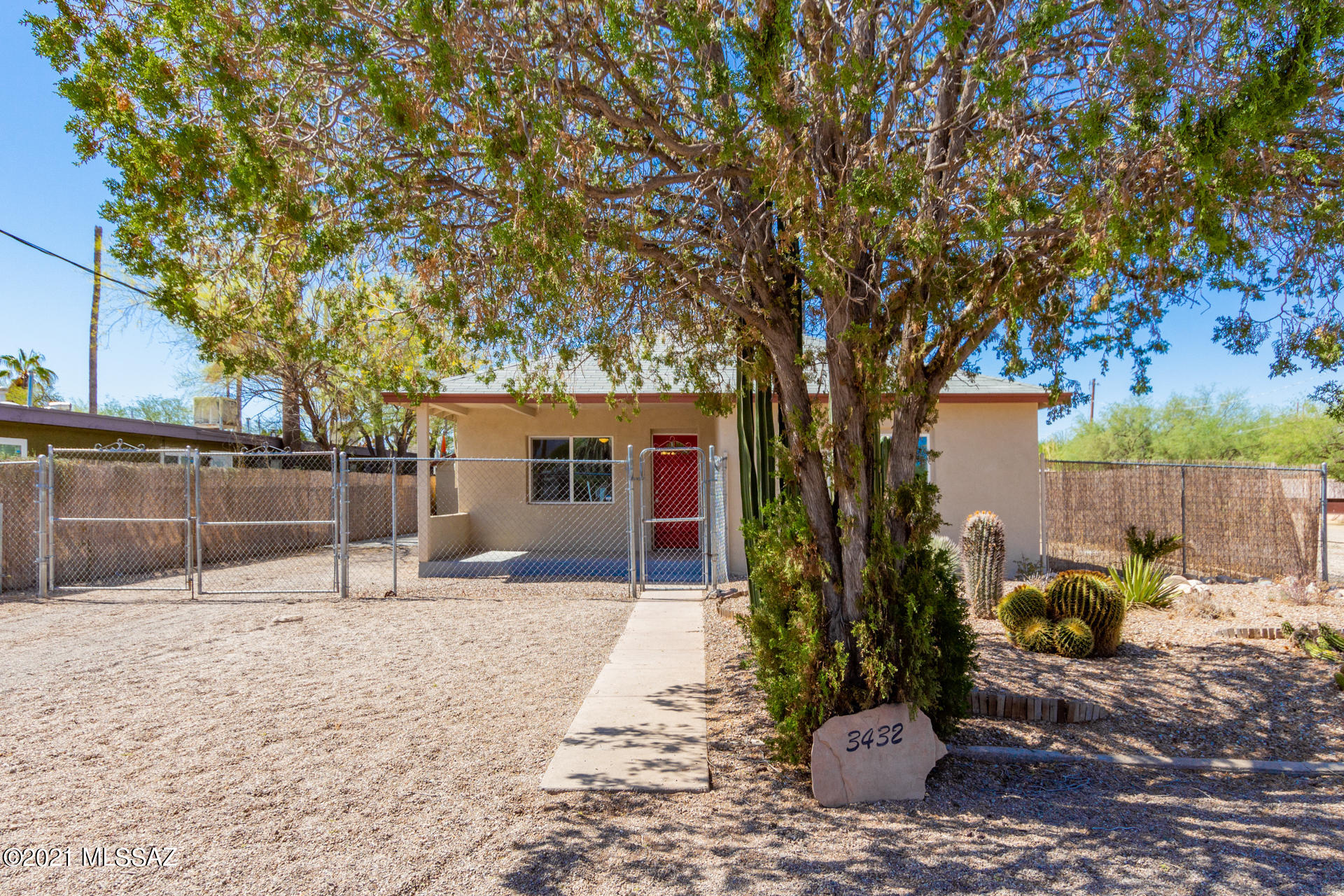 Granada Park - Residential