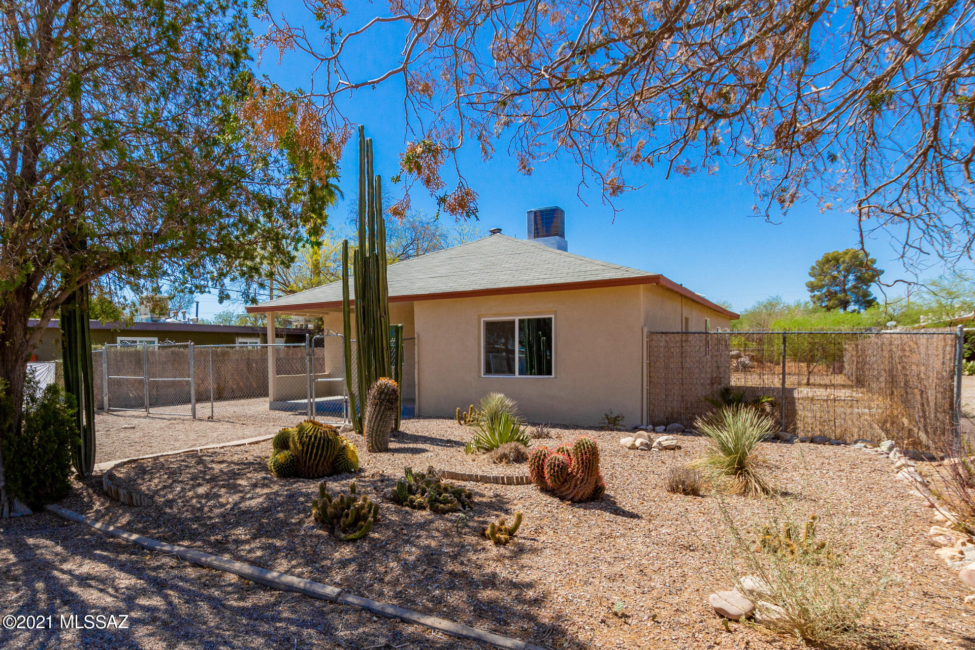 Granada Park - Residential